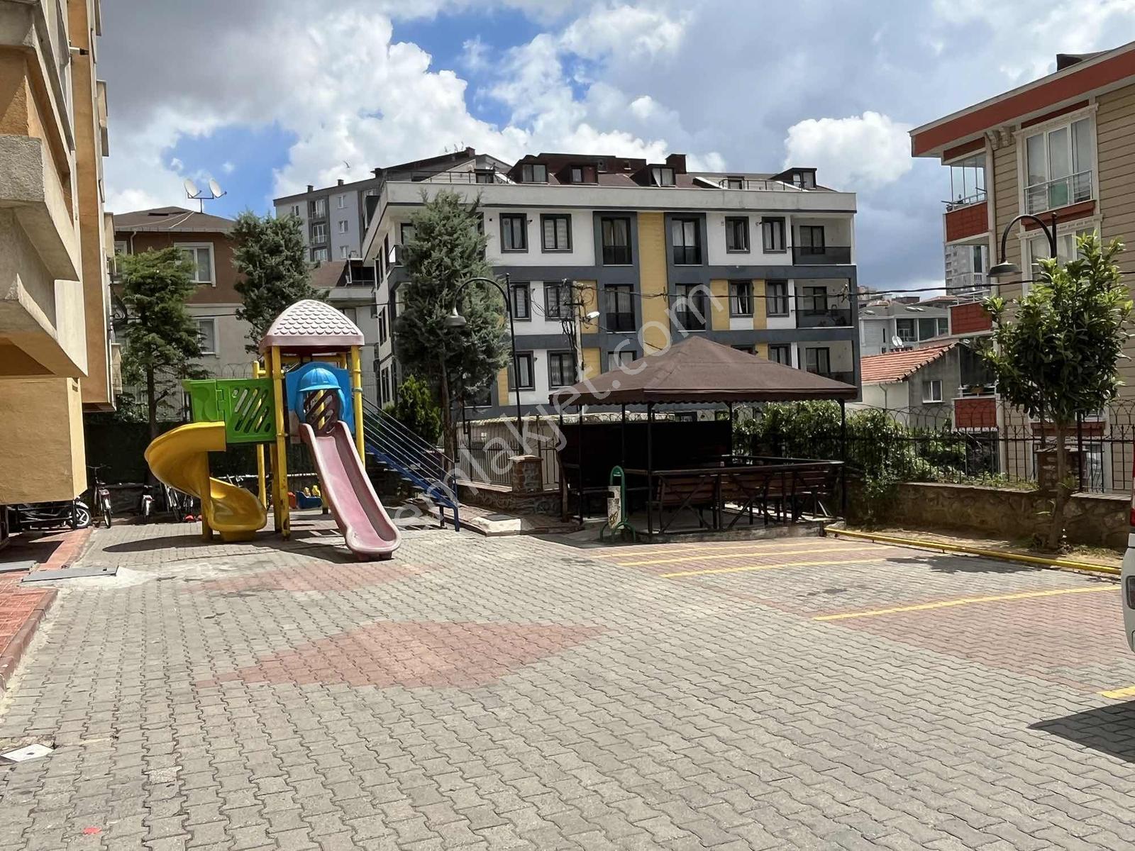 Çamlık Konakları Sitesi Emsalsiz Ultra Geniş 4+2 Üst Dublex - Görsel 6