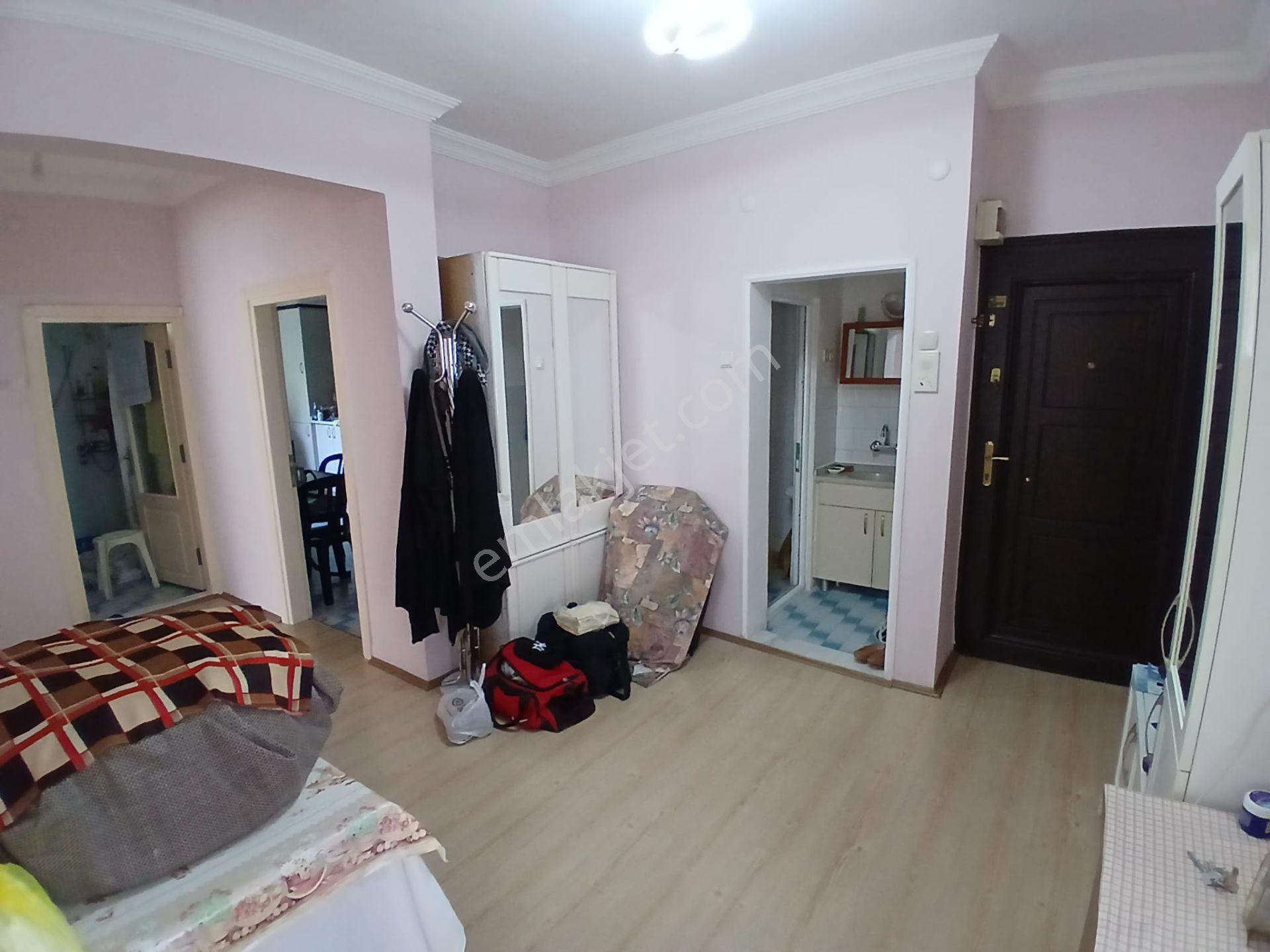 Akçay Emlak'tan Akşehir Çarşı Merkez Adliye Civarında Bakımlı İkinci Kat Satılık 3+1 Daire - Görsel 17