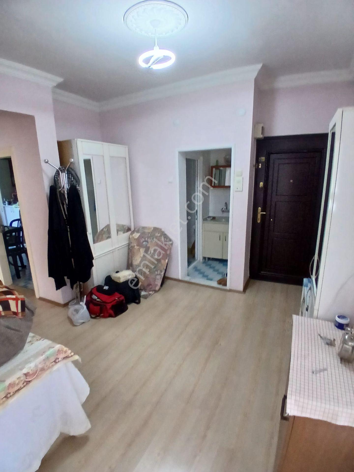 Akçay Emlak'tan Akşehir Çarşı Merkez Adliye Civarında Bakımlı İkinci Kat Satılık 3+1 Daire - Görsel 16