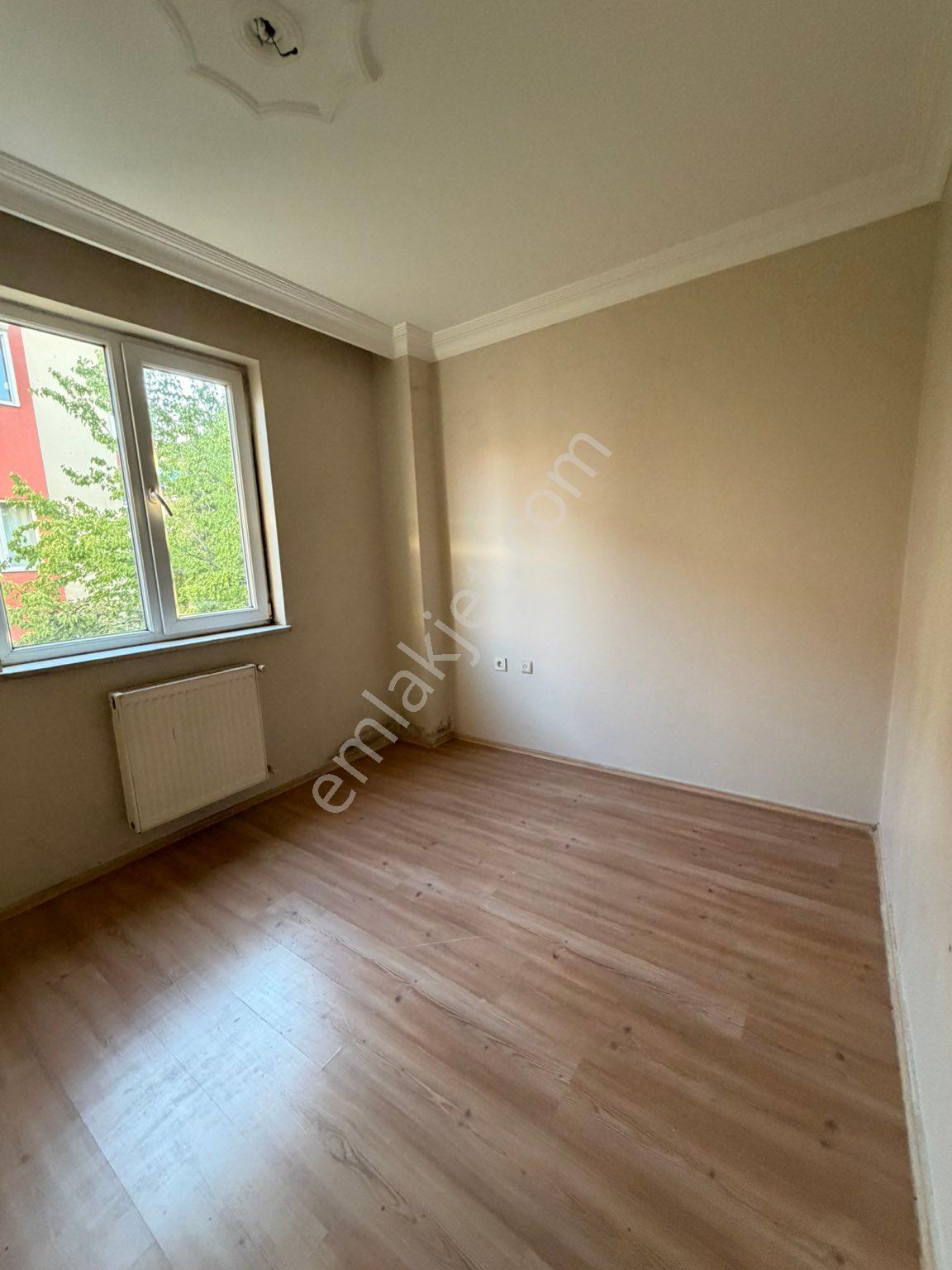 Paşaalanı Mah. Çengel Cadde Üzeri Kiralık Geniş 3+1 - Görsel 28
