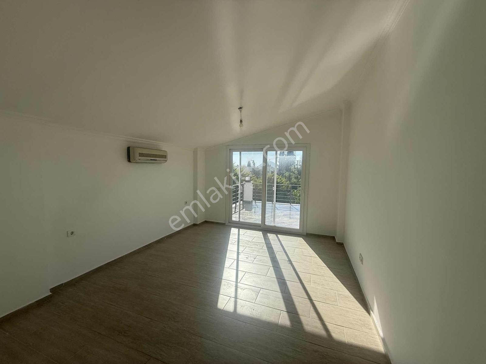 D-marin Ve Denize Yürüme Mesafesinde 3+1 Müstakil Kiralık - Görsel 31