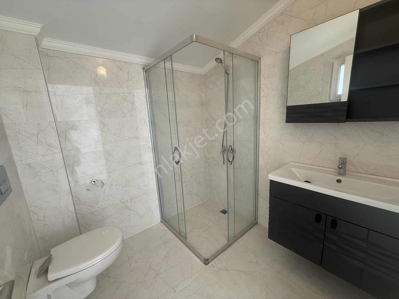 D-marin Ve Denize Yürüme Mesafesinde 3+1 Müstakil Kiralık - Görsel 17