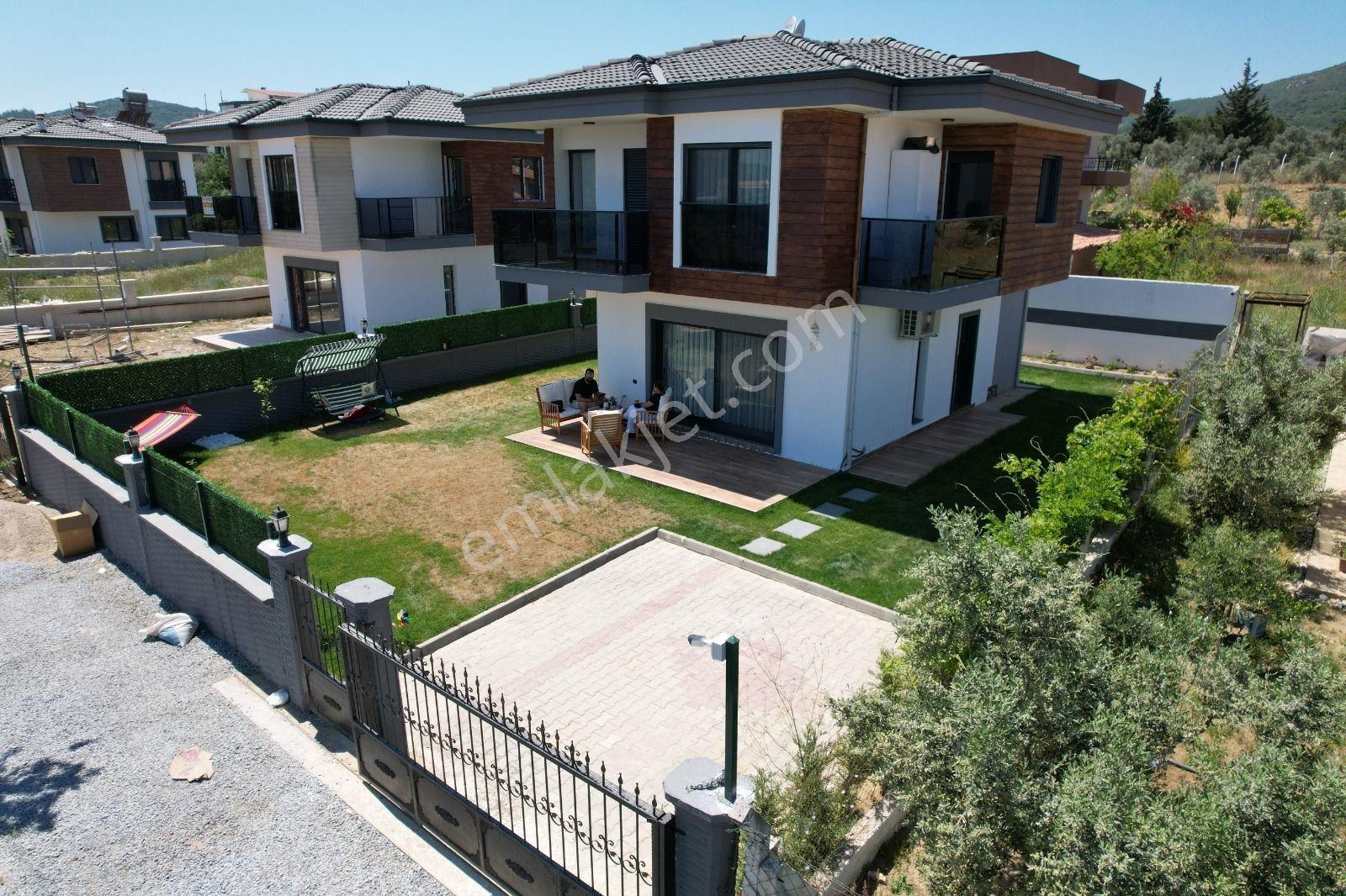 Kuşadası Yeniköy De 3+1 Satılık Villa - Görsel 11