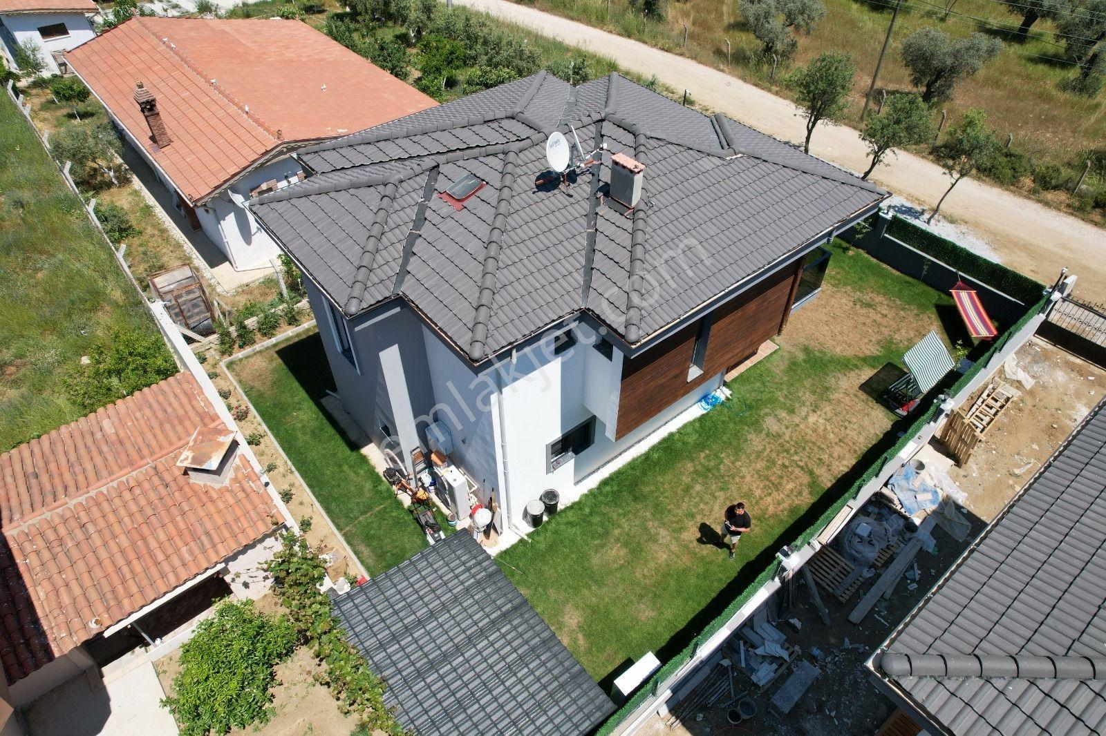 Kuşadası Yeniköy De 3+1 Satılık Villa - Görsel 9