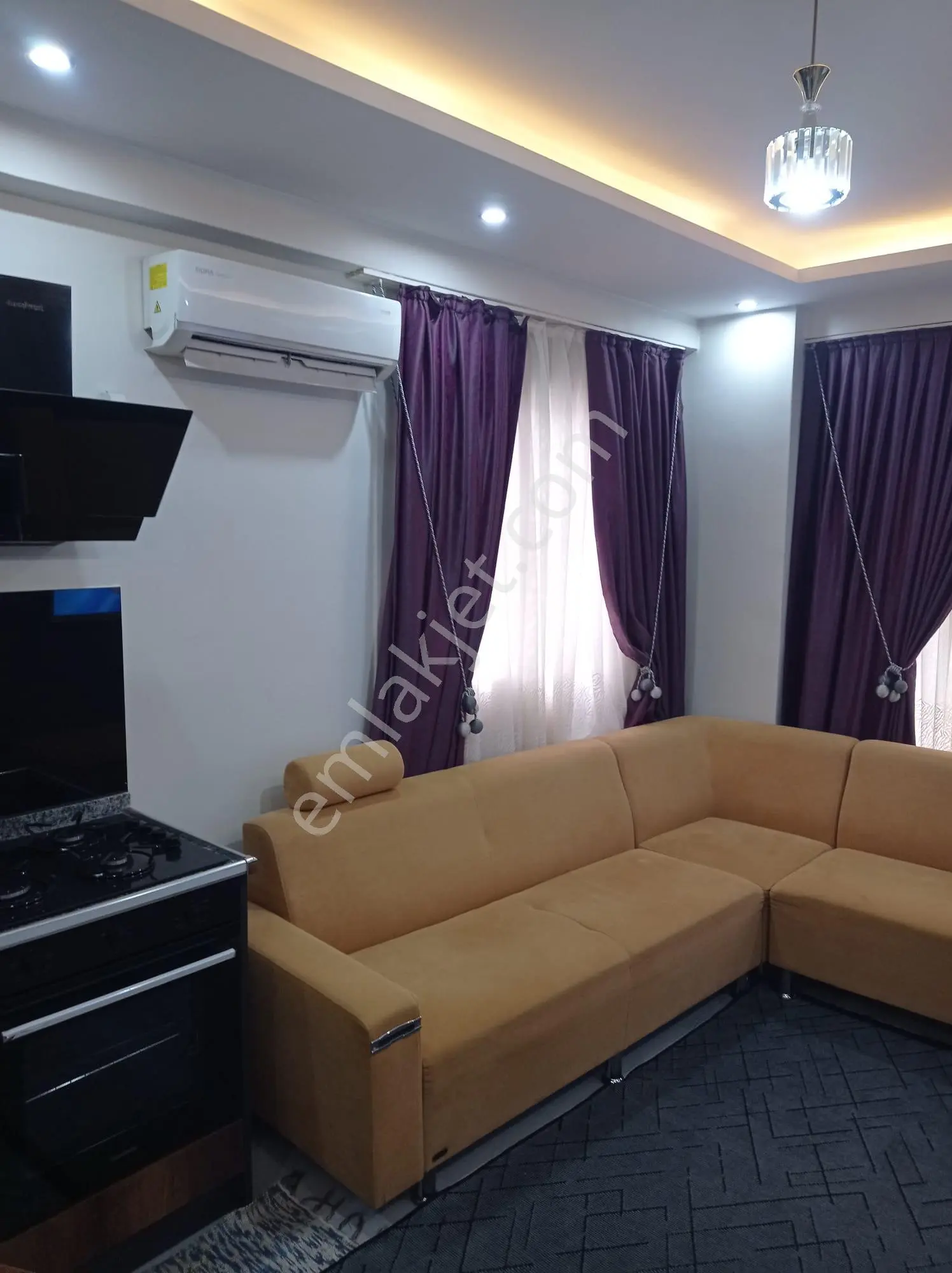 Adana Sarıçamda Gültepede Caddeye Yakın Canlı Lokasyonda Eşyalı 1+1 Kiralık Fırsat Daire - Görsel 8