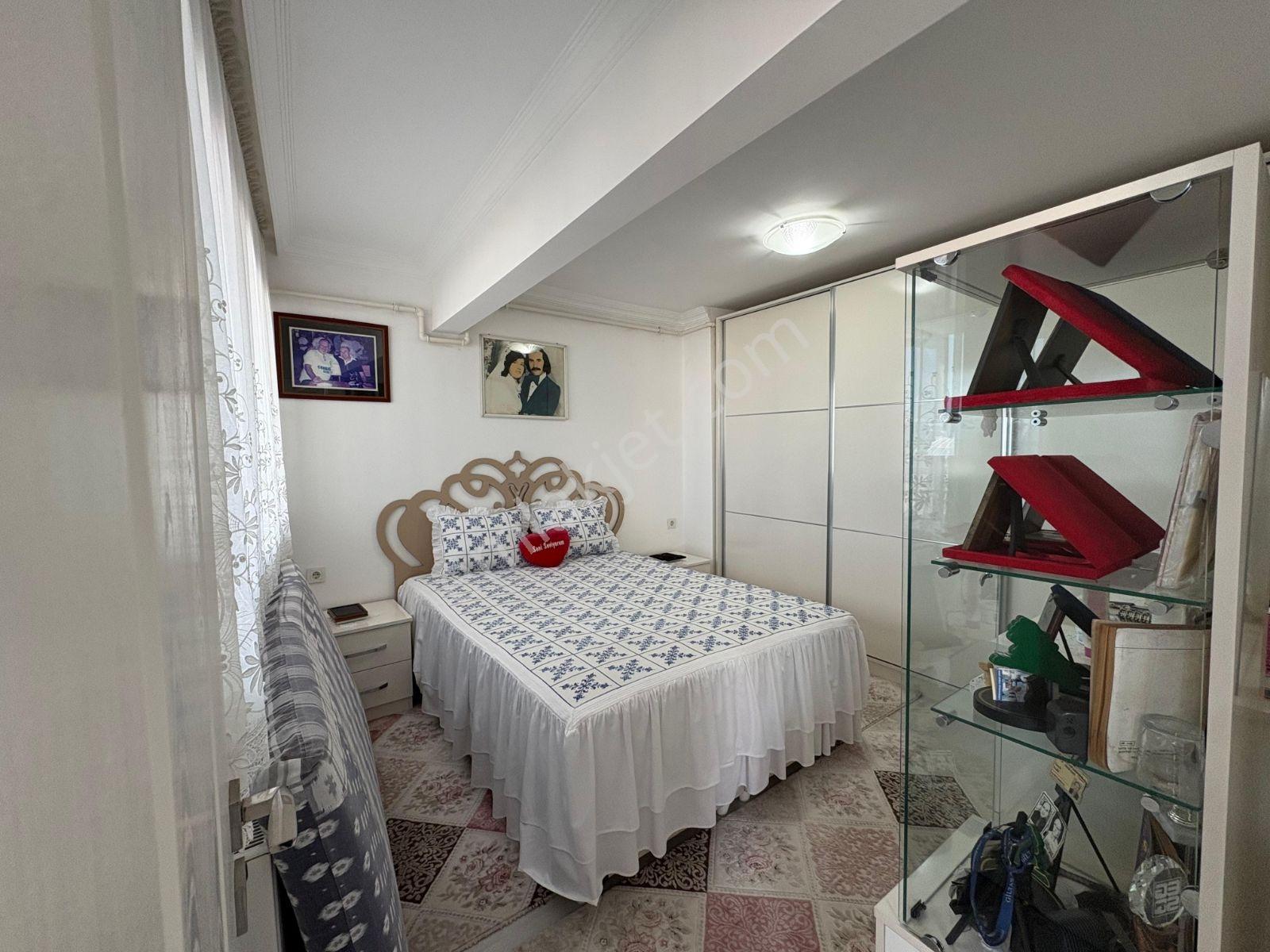 İzmir Nezih Muhitte Deniz Manzaralı Satılık 2+1 Daire Rw Akar - Görsel 14