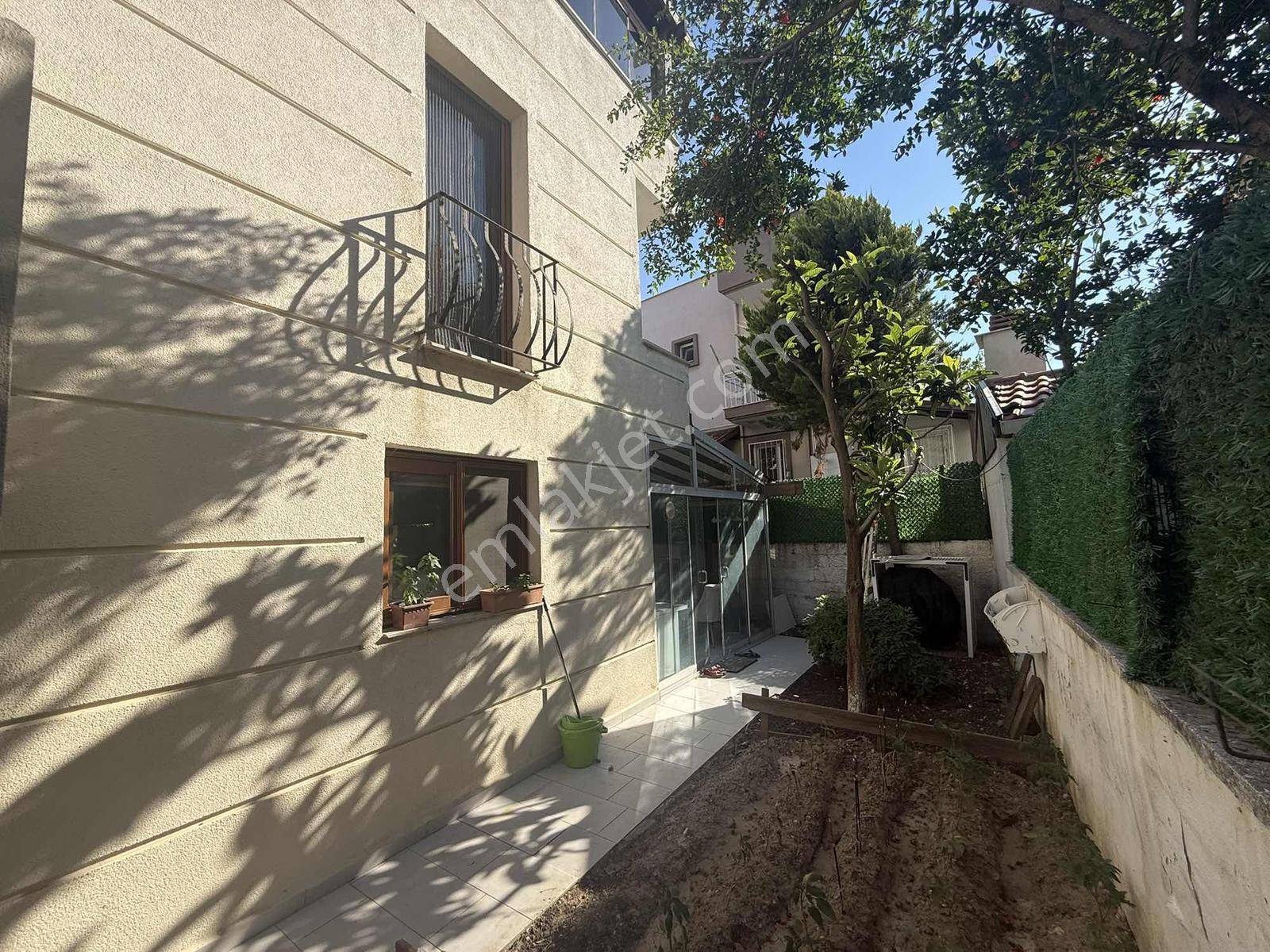 Rw Akar'dan Urla Zeytinalanı Müstakil Bakımlı Huzurlu 3+2 Villa - Görsel 33