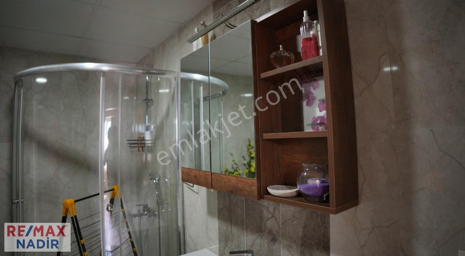 Remax'ten Mimari Dokunuşlu, Şömine Detaylı, Deniz Man Lüks 4+1 - Görsel 12