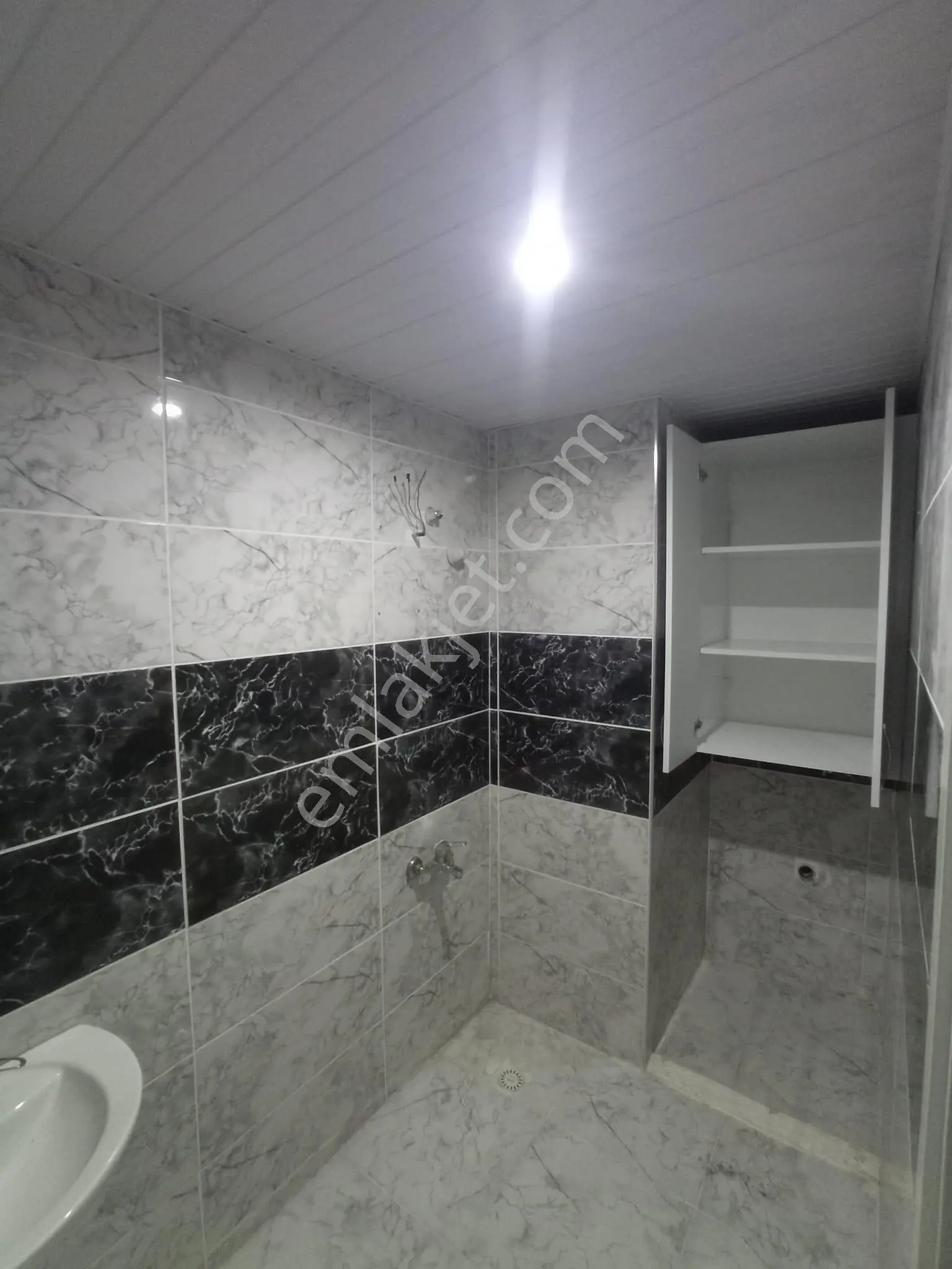 Adana Sarıçam Elifsu Mahallesinde Sarıçam Belediye Emniyete Yakın Konumda 2+1 Kombili Kiralık - Görsel 8