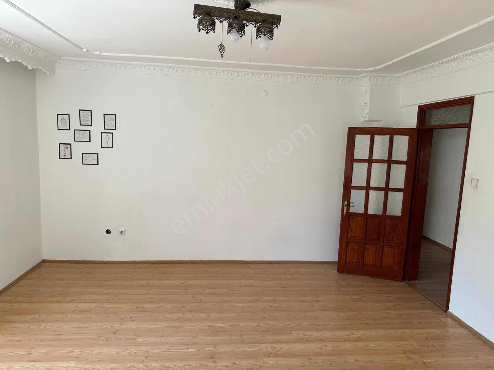 Hisar Gayrimenkulden Tat Bloklarında Arakat 2+1 Kiralık Daire - Görsel 3