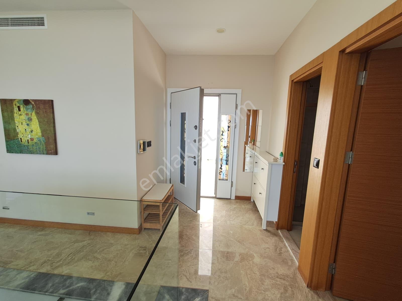 Rw Akar'dan Muhteşem Konumda Sakız Adası'na Nazır Kiralık Villa - Görsel 35