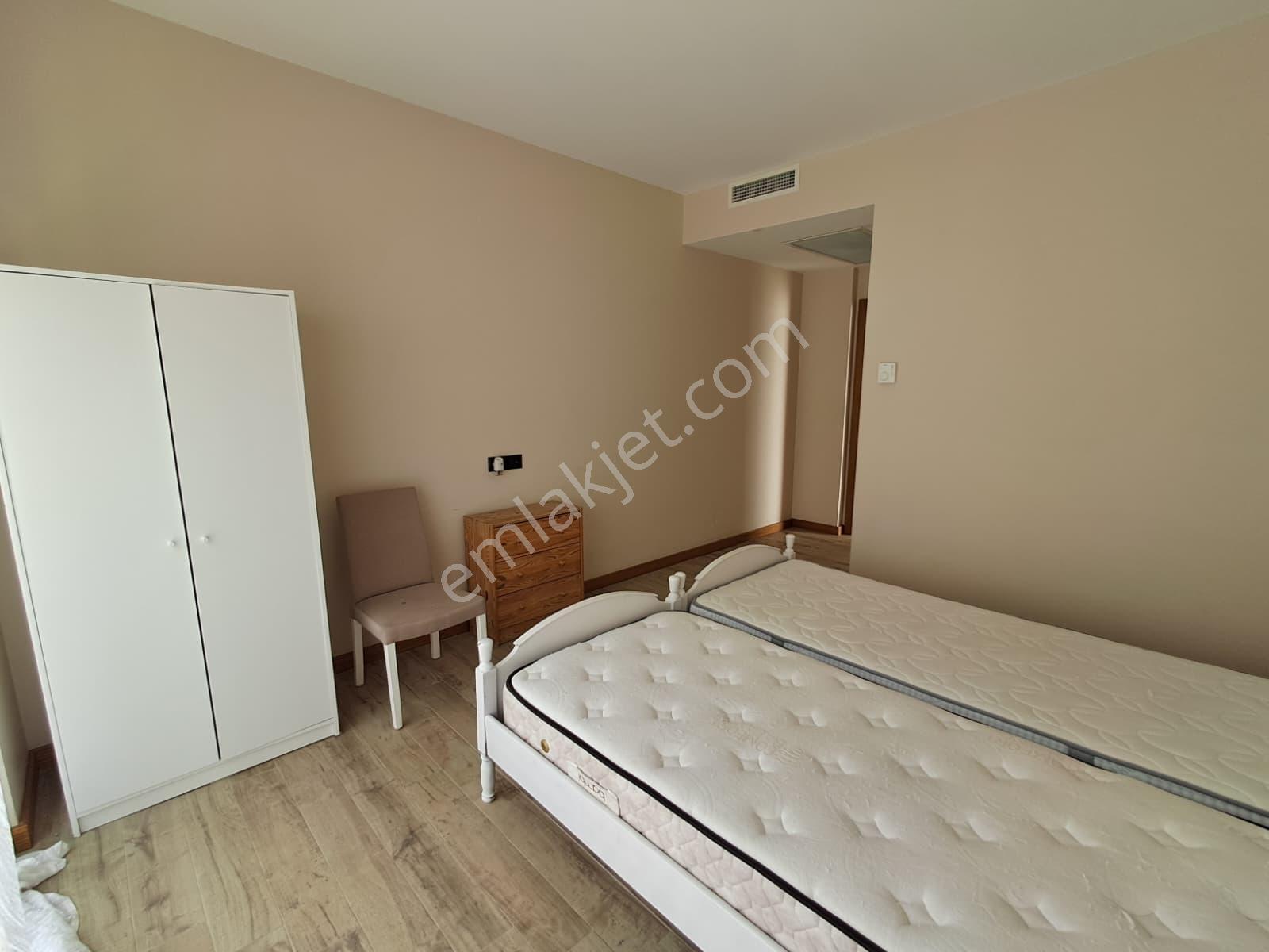 Rw Akar'dan Muhteşem Konumda Sakız Adası'na Nazır Kiralık Villa - Görsel 14