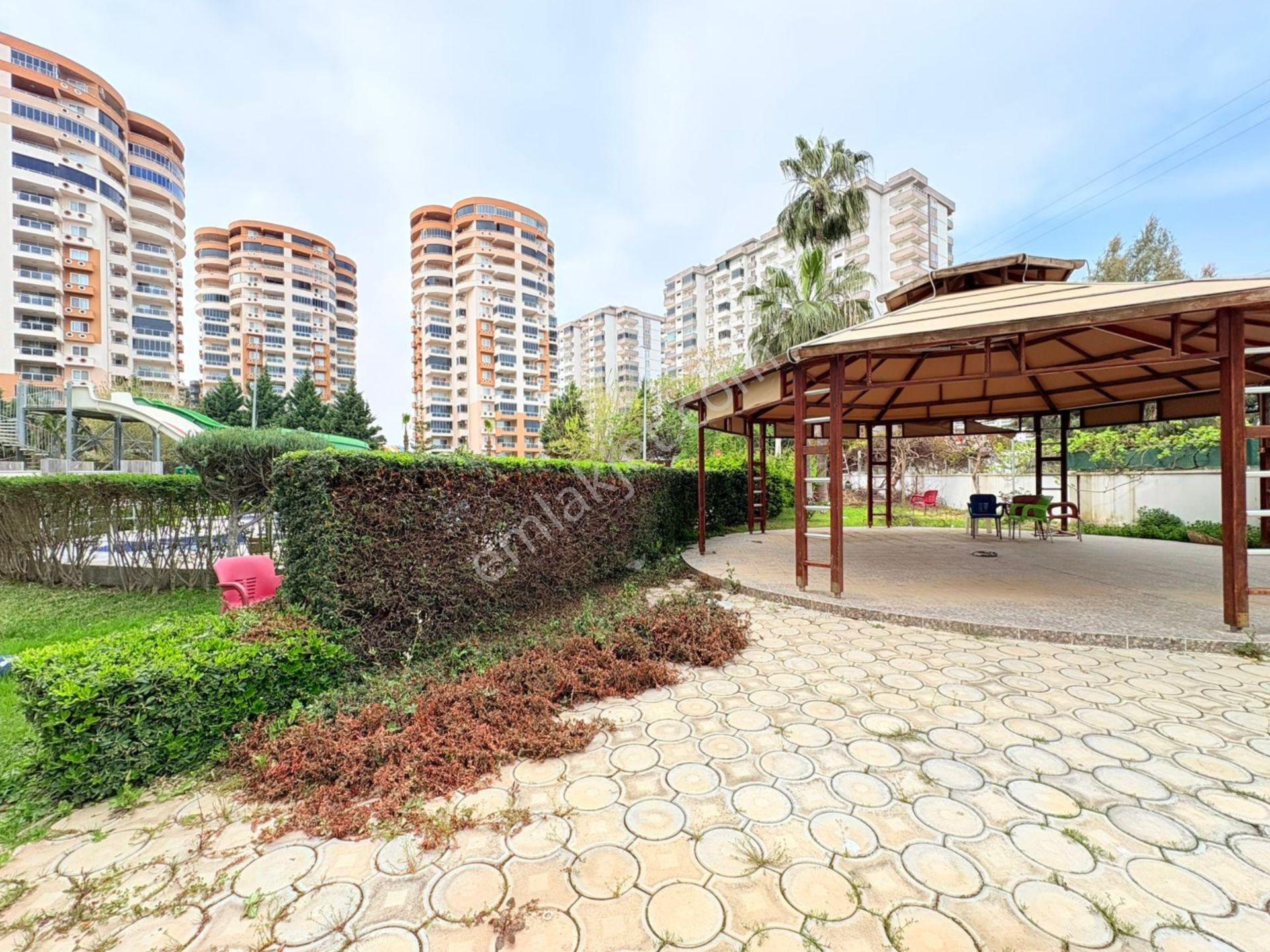 Etherealden Çeşmelide Denize Sıfr Ultra Lüks Aquparklı Eşyalı2+1 - Görsel 36