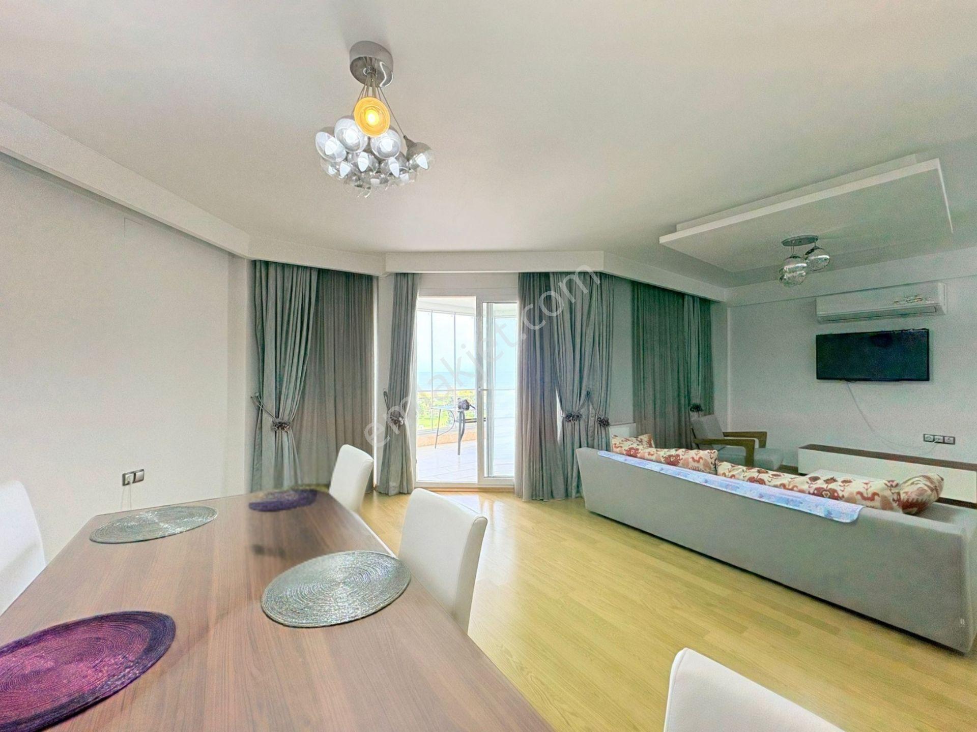 Etherealden Çeşmelide Denize Sıfr Ultra Lüks Aquparklı Eşyalı2+1 - Görsel 3