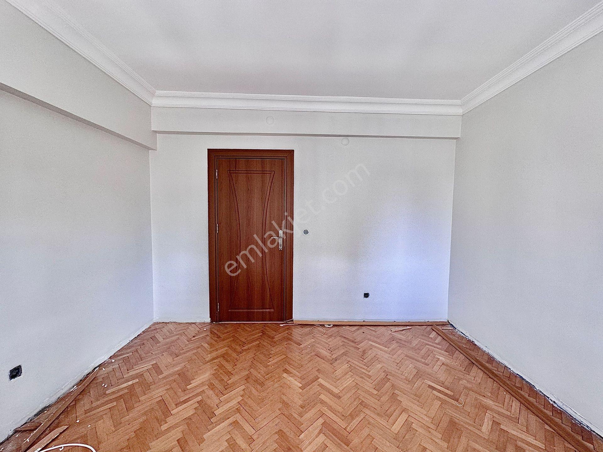Goldhouse Dan Satılık Bahçelievler Çalışlar Caddesi 3+1 Geniş Daire - Görsel 8