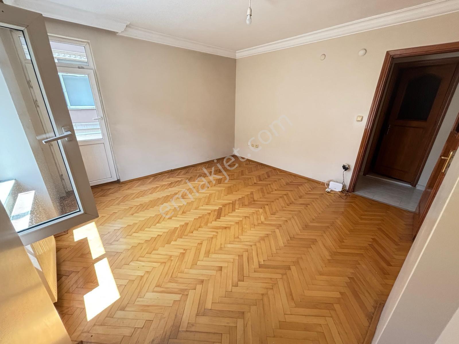 F-l Den Bulgurlu Cumhuriyet Te Arakat 120m2 Asansörlü 3+1 - Görsel 7
