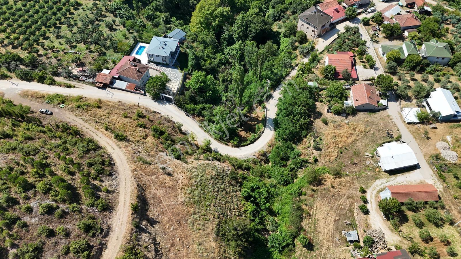 Remax Design Geyve Burhaniyede 2573 M2 İmarlı Arsa - Görsel 5