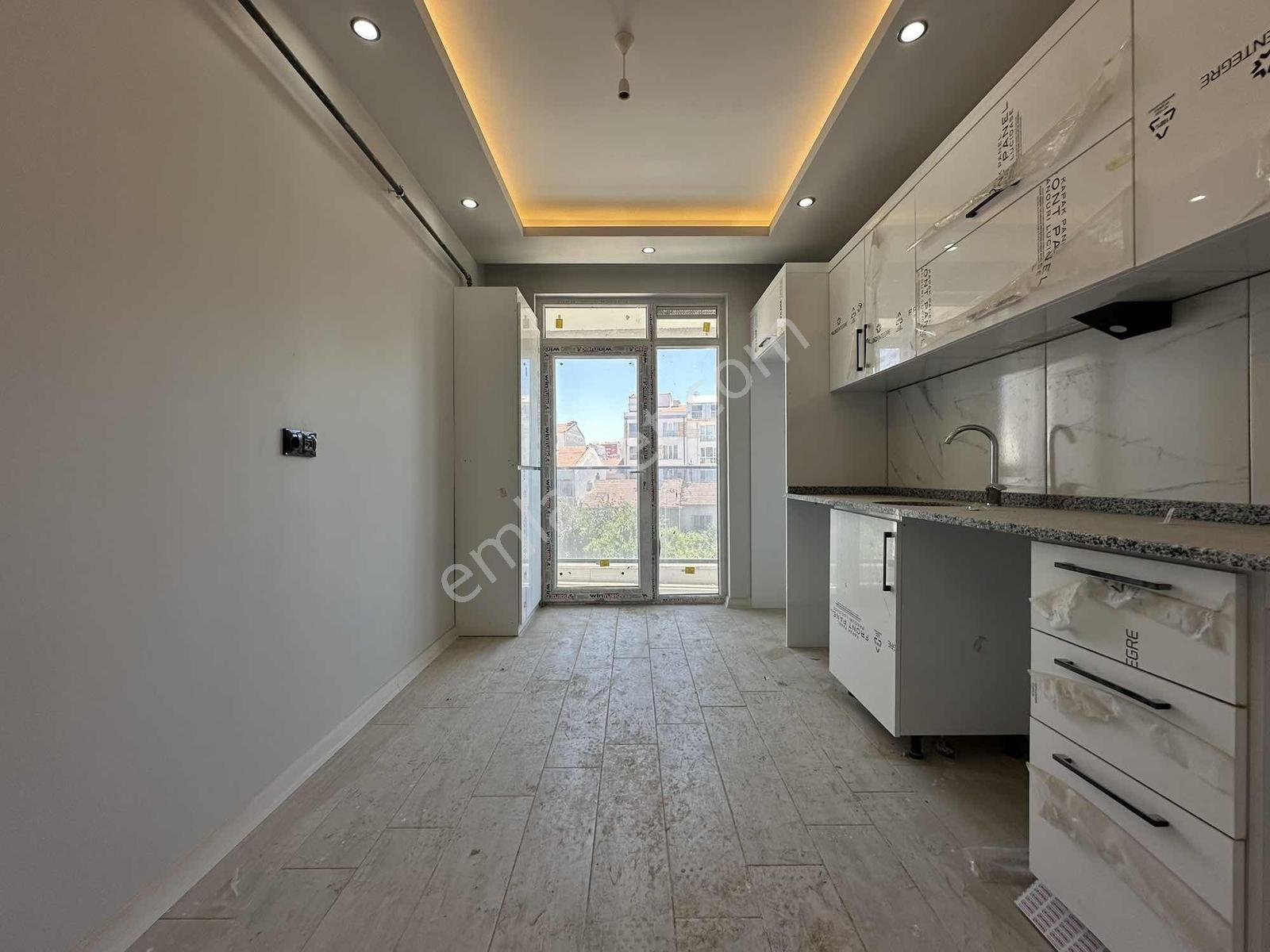Zafer Mah.park Manzaralı Arakat,sıfır 3+1 Satılık Daire - Görsel 12