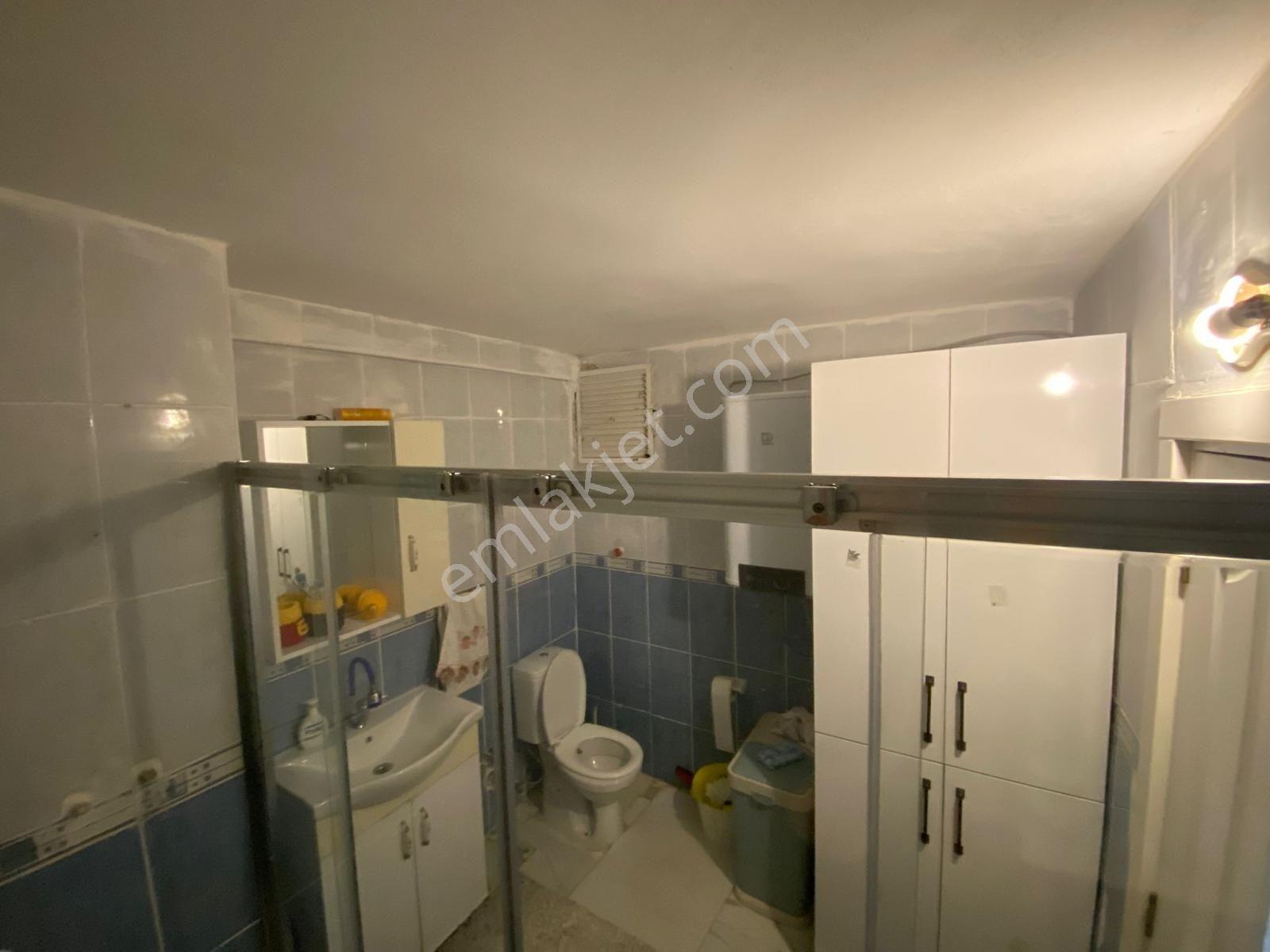 Davultepede 10 Yaşında 3+1 Full Yapılı 180 M2 Bürüt