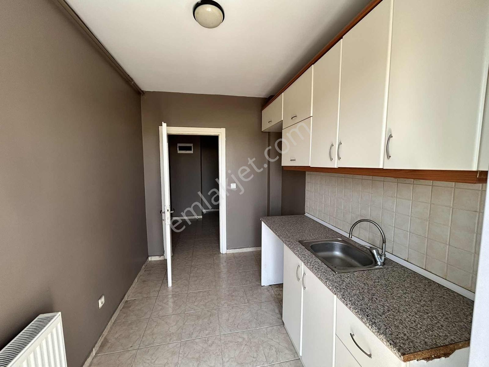Başakşehir 5. Etap Emirgan Sitesi 2+1 Boş Kiralık Daire - Görsel 21