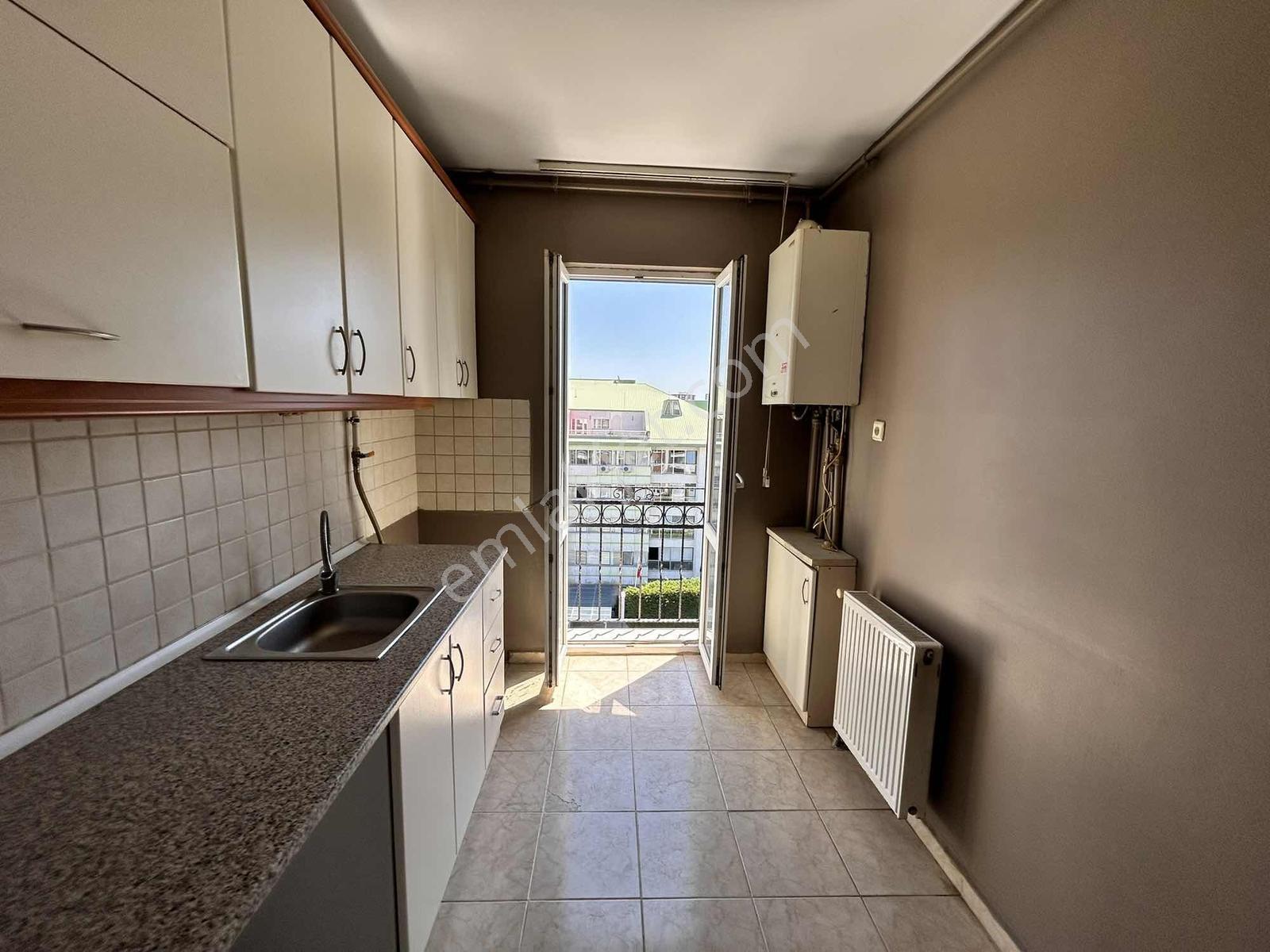 Başakşehir 5. Etap Emirgan Sitesi 2+1 Boş Kiralık Daire - Görsel 6