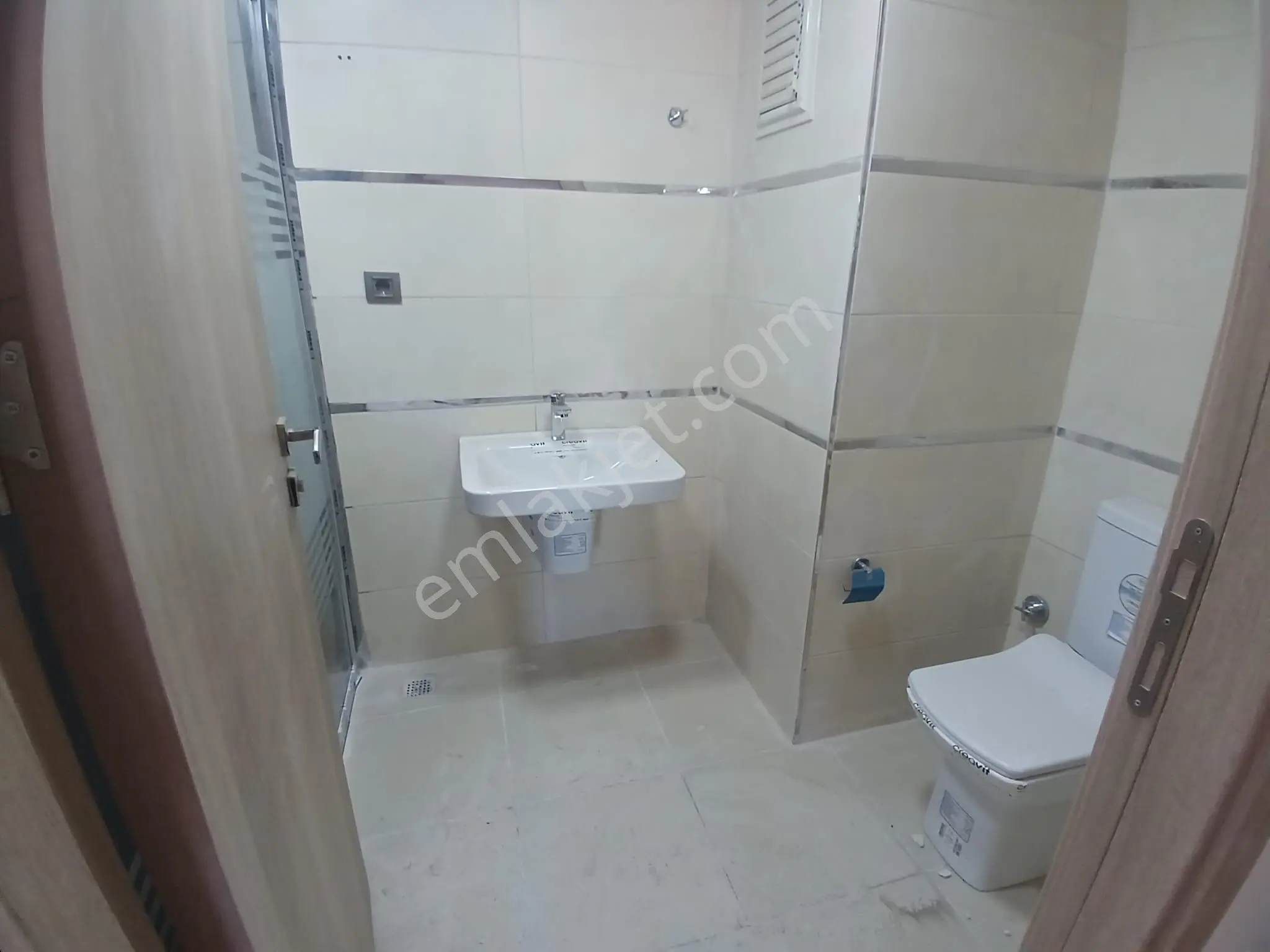 Adana Sarıçam Buruk Tokilerde Yola Yakın Otobüs Duraklarına Yakın Zemin Kat 2+1 Kiralık - Görsel 16