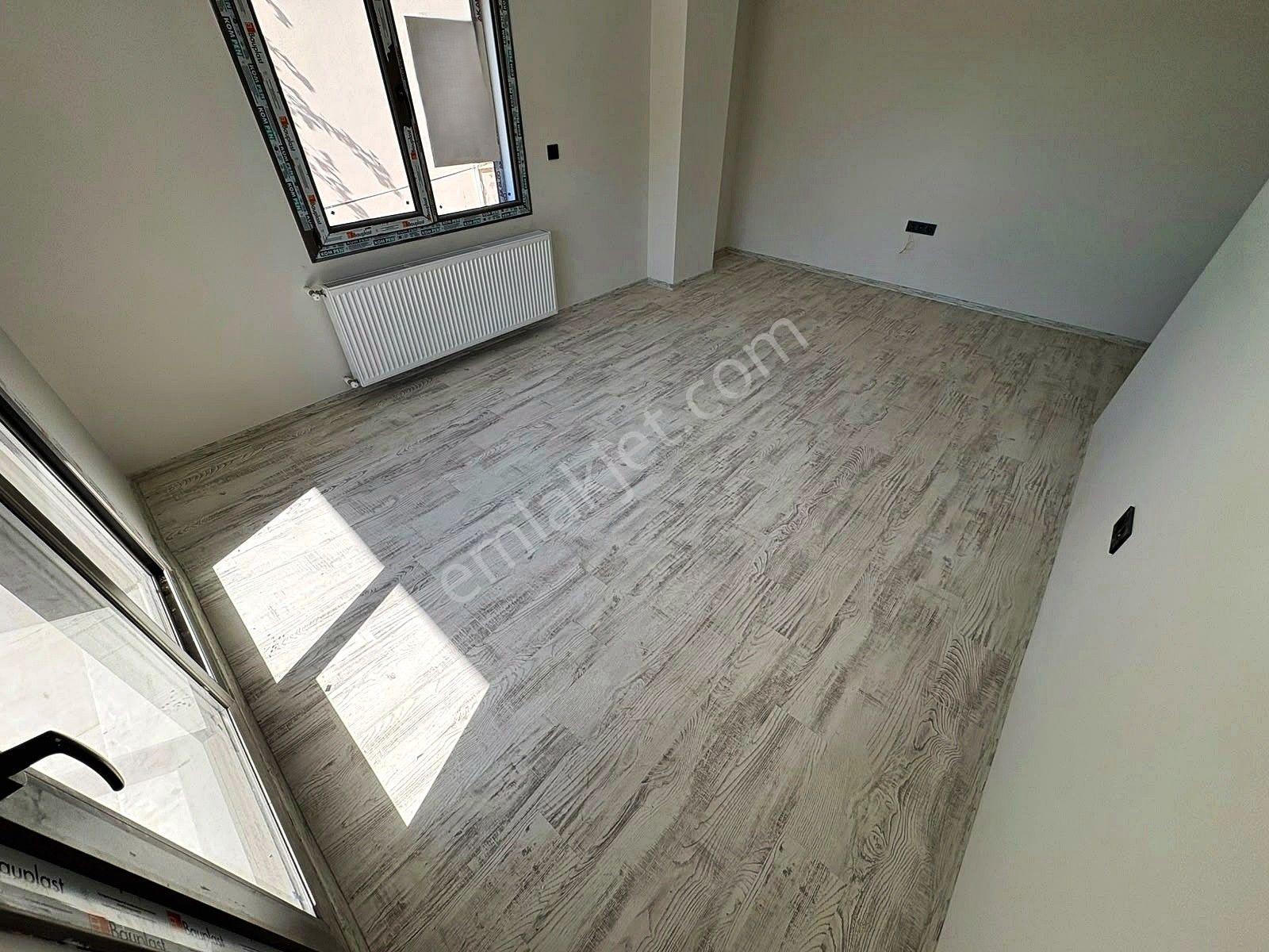 Aktif'ten Akçay Merkez'de Satılık Yaşam Kalitesini Yükselten Ön Cephe 2+1 Daire - Görsel 8