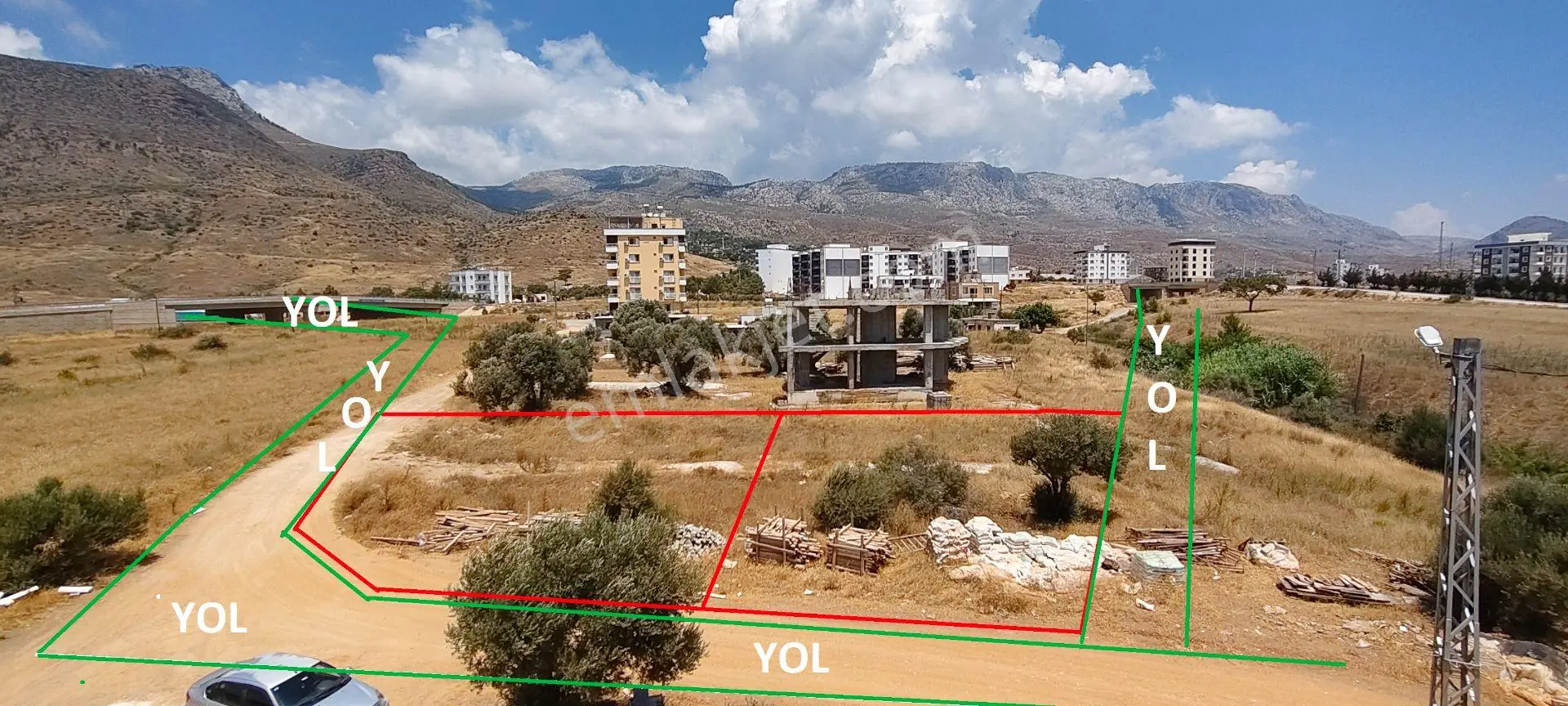 Lemas Emlak : Yeşilovacık 764 M2 Köşe Parsel Satılık Arsa