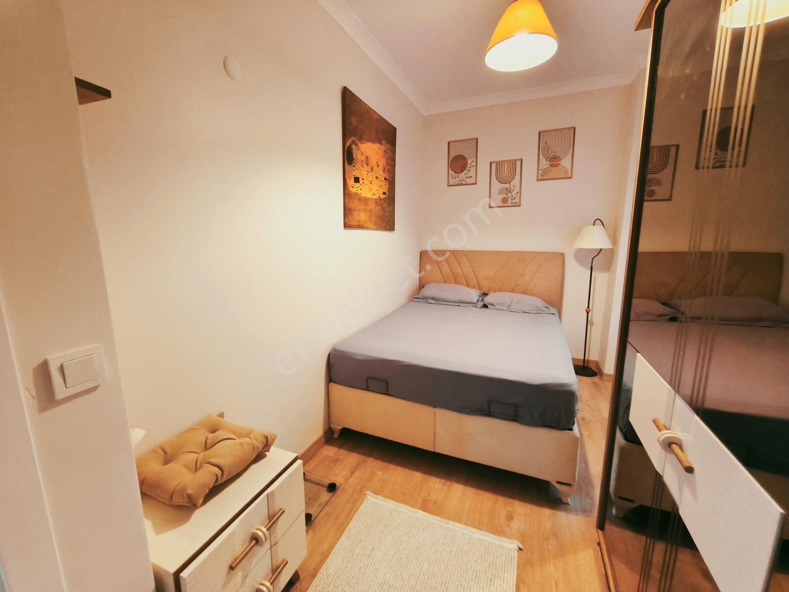 Metro 10-12 Dk.yürüme Sıfır Bina Giriş Kat Full Eşyalı 1+1 Daire - Görsel 20