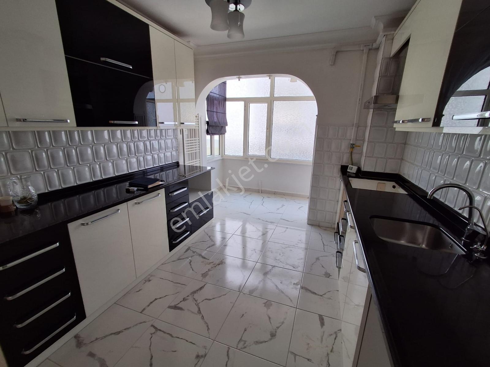 Balıkesir Paşaalanı Sıtkı Yırcalı Caddesi Üzerinde Kiralık Daire - Görsel 26