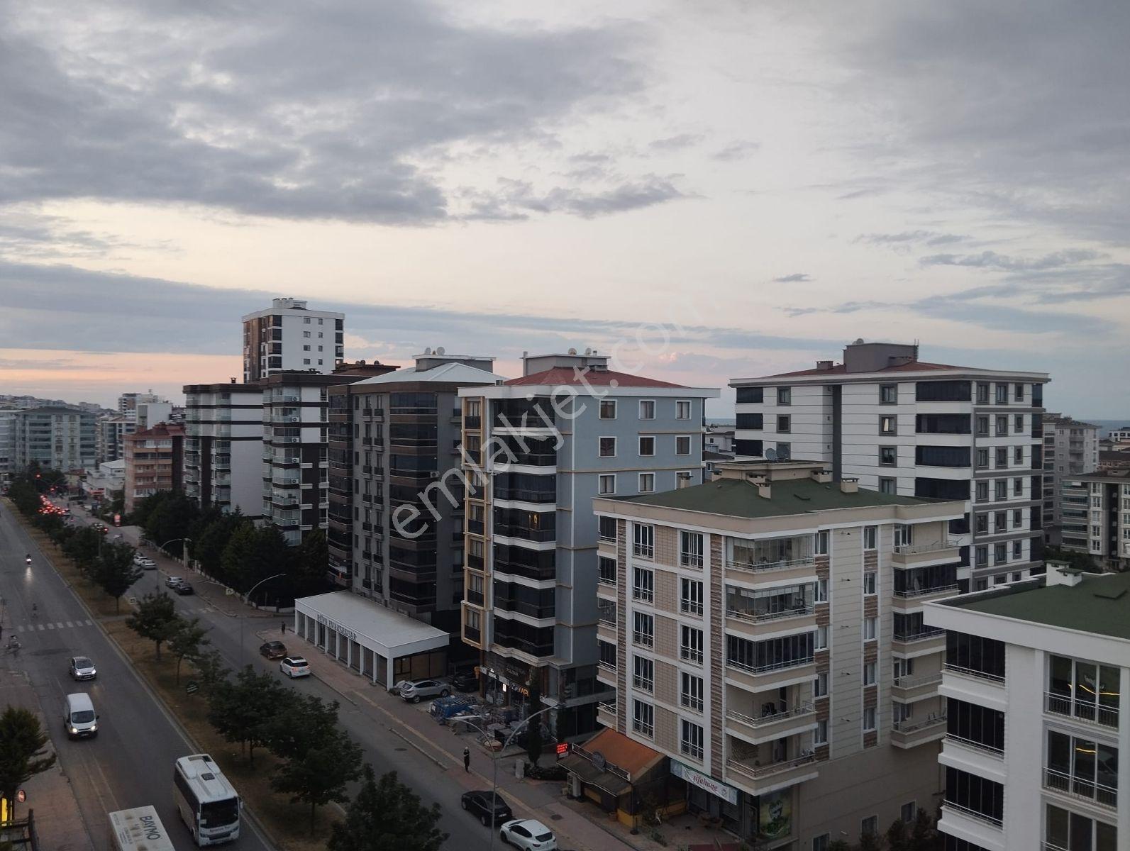 Cağaloğlu Bulvarın'a Cephe Satılık 3+1 Daire