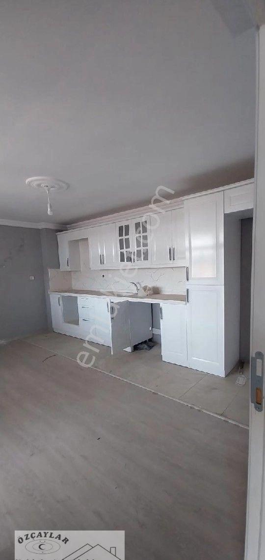 Satılık İçi Yapılı 2+1 3.kat Bafra Fevzi Çakmak Mahallesi