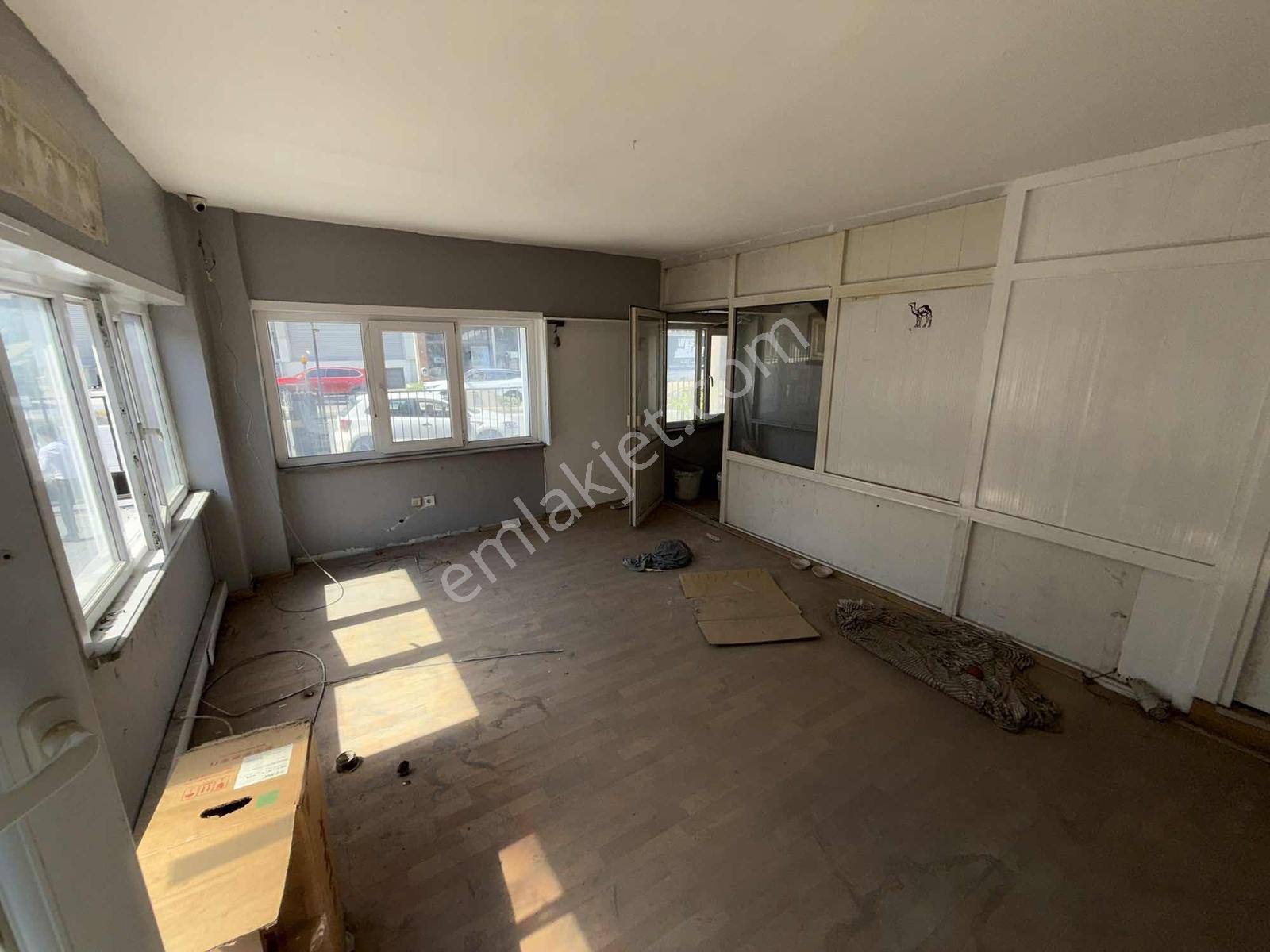 Kiralık Arnavutköy Merkezde 1760m² Üretim Tesisi - Görsel 11