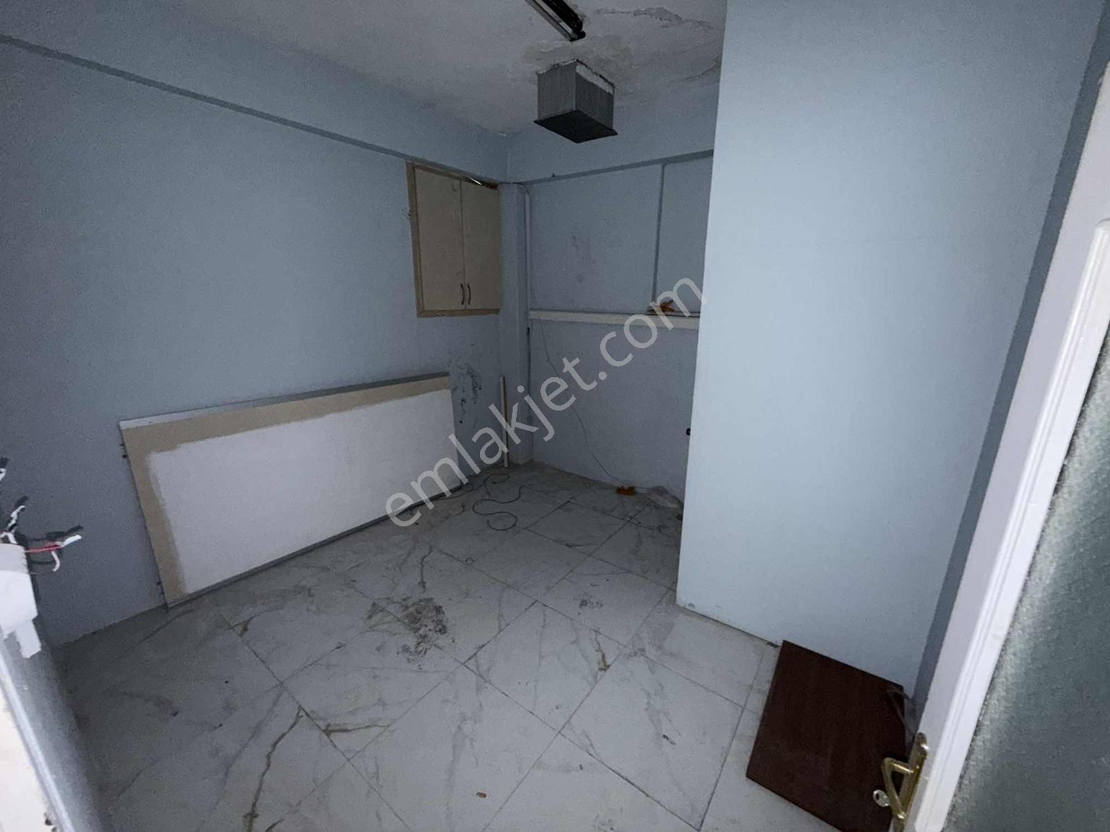 Kiralık Arnavutköy Merkezde 1760m² Üretim Tesisi - Görsel 16