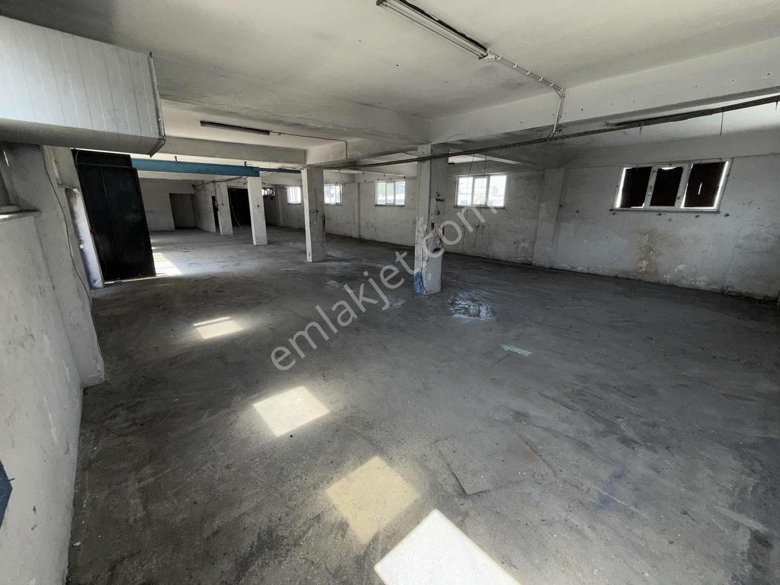 Kiralık Arnavutköy Merkezde 1760m² Üretim Tesisi - Görsel 7