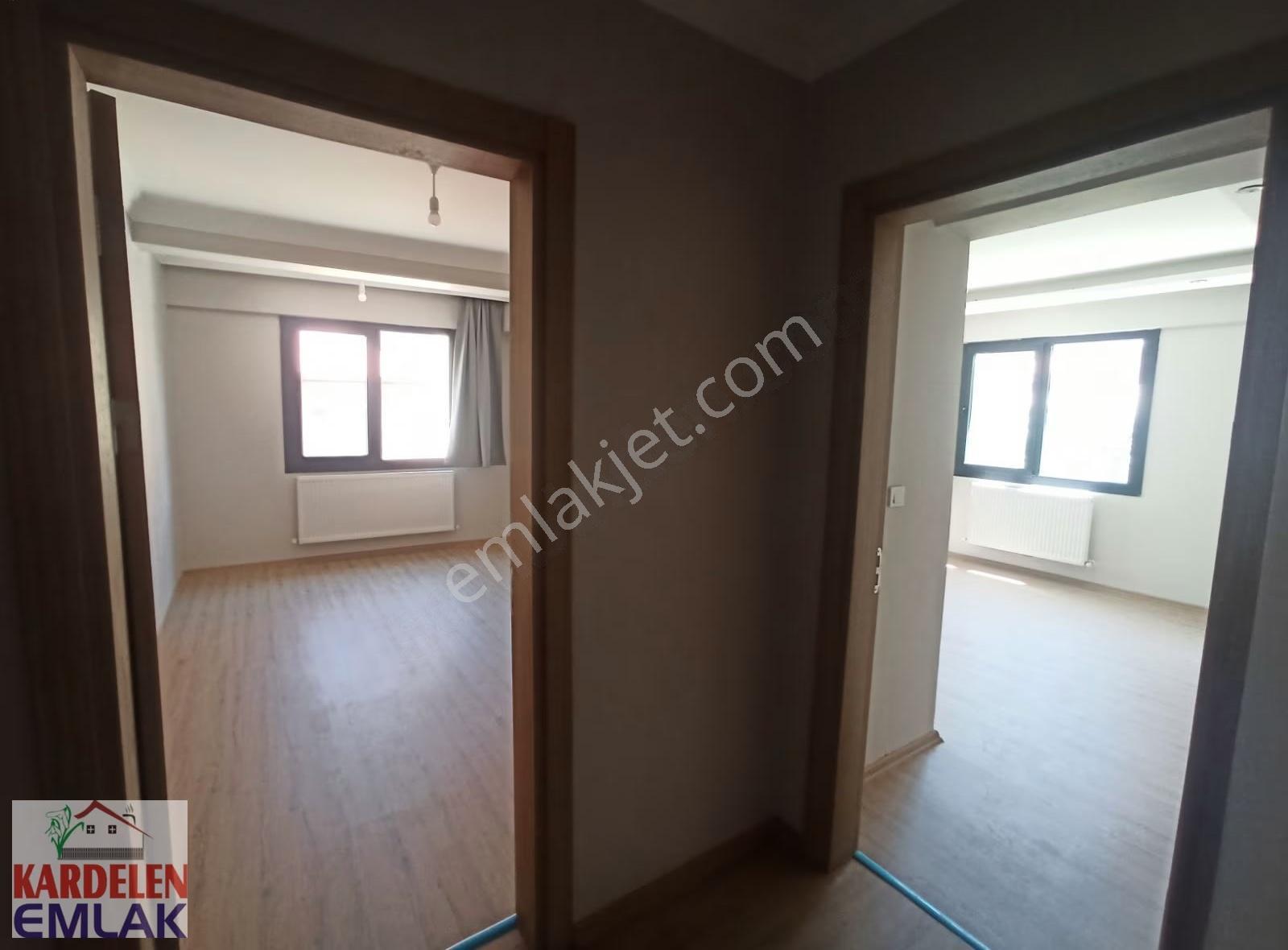 Soma Kardelen Emlak'tan. Rıfat Dağdelen Arkası Satılık 3+1 Daire - Görsel 7