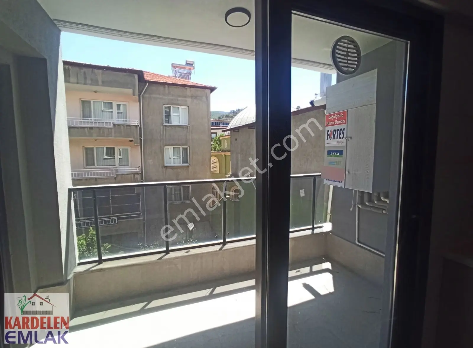 Soma Kardelen Emlak'tan. Rıfat Dağdelen Arkası Satılık 3+1 Daire - Görsel 5