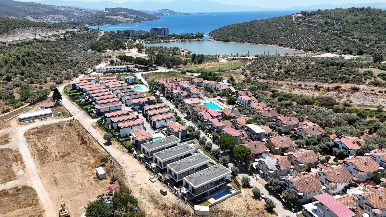 Kuşadası Girişinde 4+1 Özel Havuzlu Tek Müstakil Satılık Villa - Görsel 22