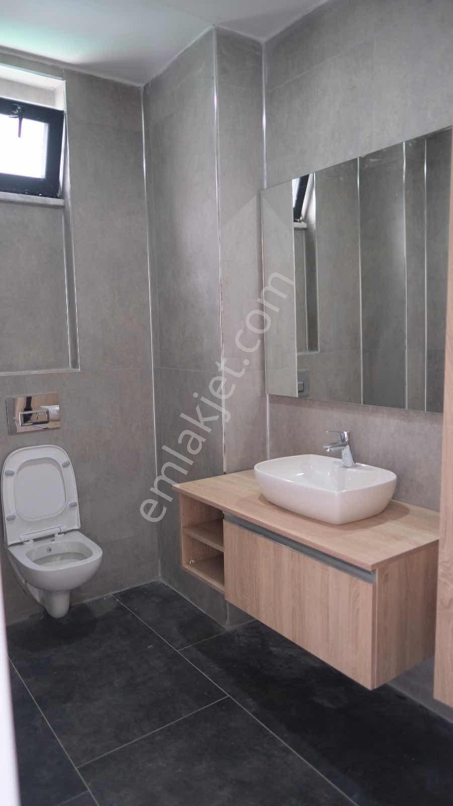 Re/max Rabia Saraçtan Amasyada Satılık Lüks Villa - Görsel 8