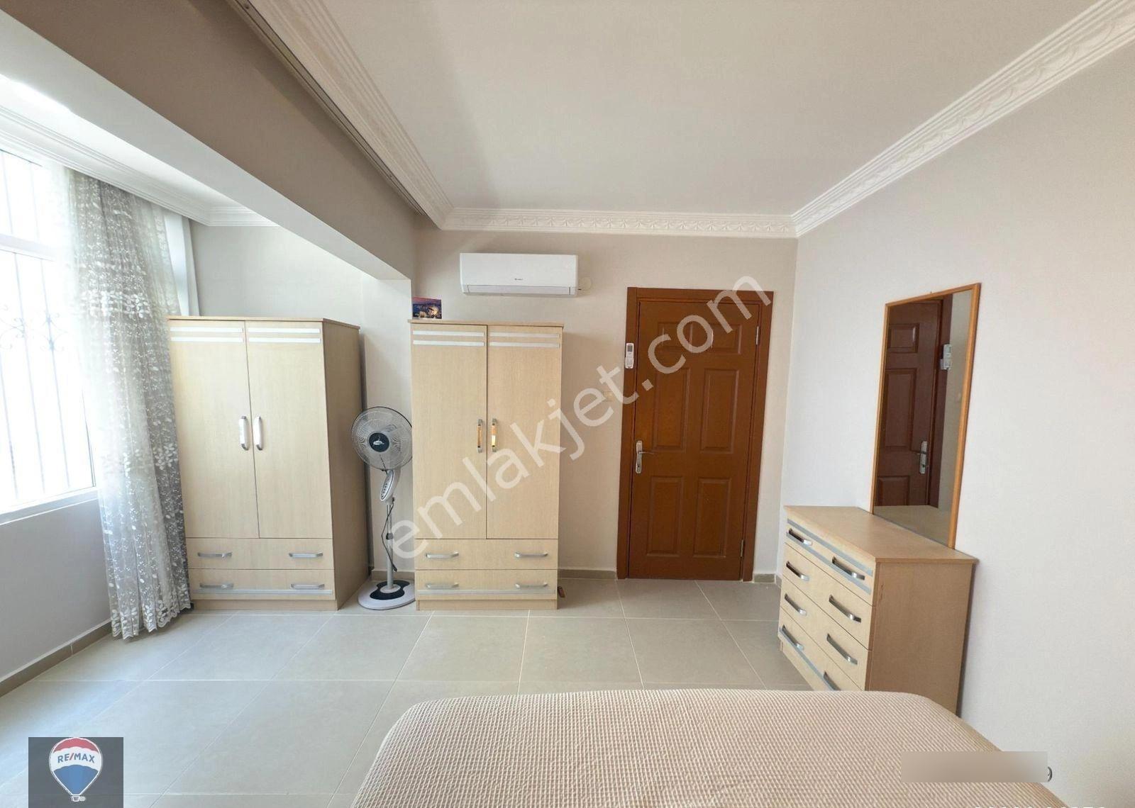 Kuşadası Soğucak Deniz Yıldızı Sitesi'nde Satılık 5+1 Villa - Görsel 15