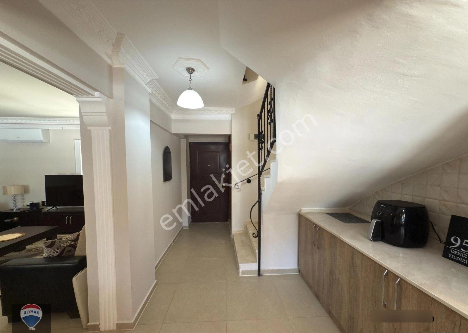 Kuşadası Soğucak Deniz Yıldızı Sitesi'nde Satılık 5+1 Villa - Görsel 12
