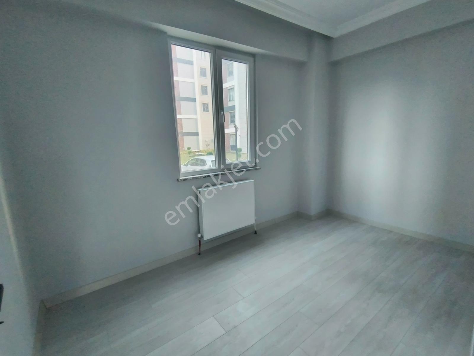 Yeni Mahallede Sıfır Oturuma Hazır İskanlı Sıfır 3+1 Daire - Görsel 12