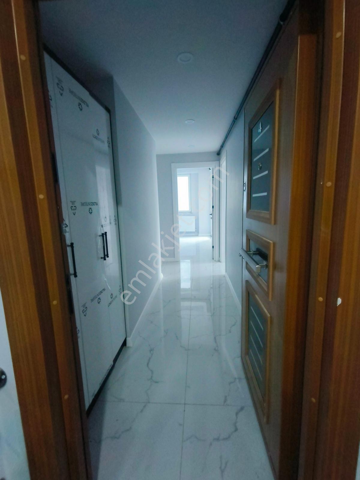 Yeni Mahallede Sıfır Oturuma Hazır İskanlı Sıfır 3+1 Daire - Görsel 25