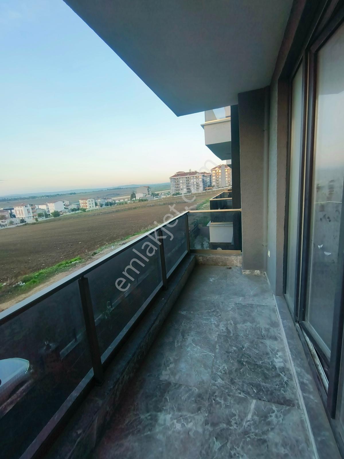 Yeni Mahallede Sıfır Oturuma Hazır İskanlı Sıfır 3+1 Daire - Görsel 31
