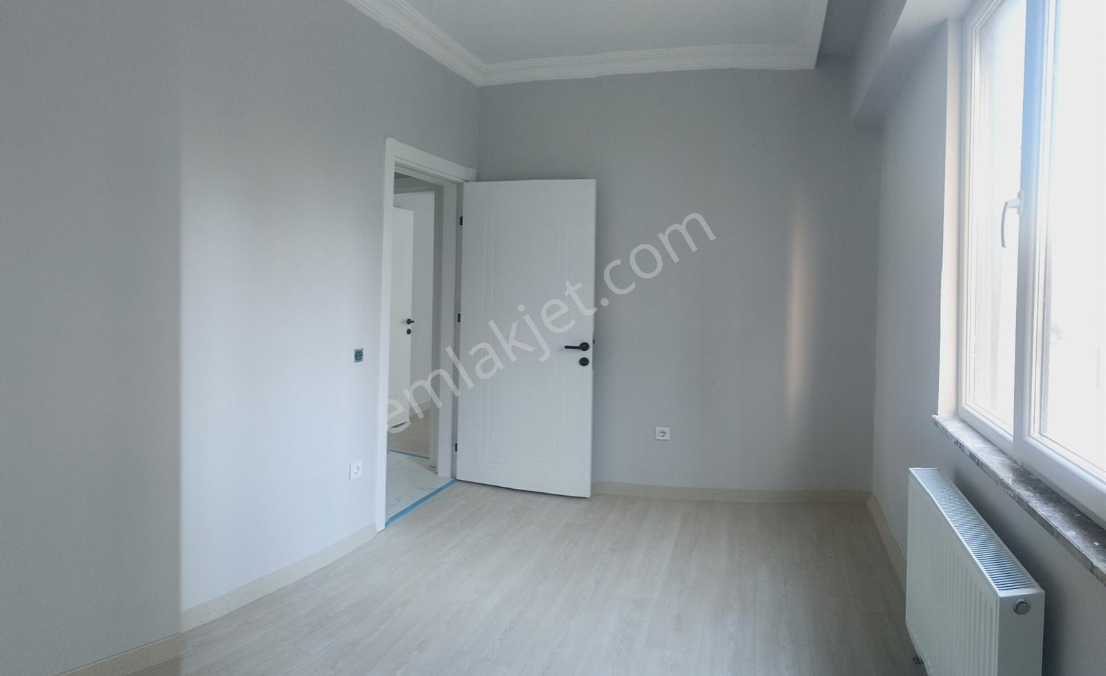 Yeni Mahallede Sıfır Oturuma Hazır İskanlı Sıfır 3+1 Daire - Görsel 7