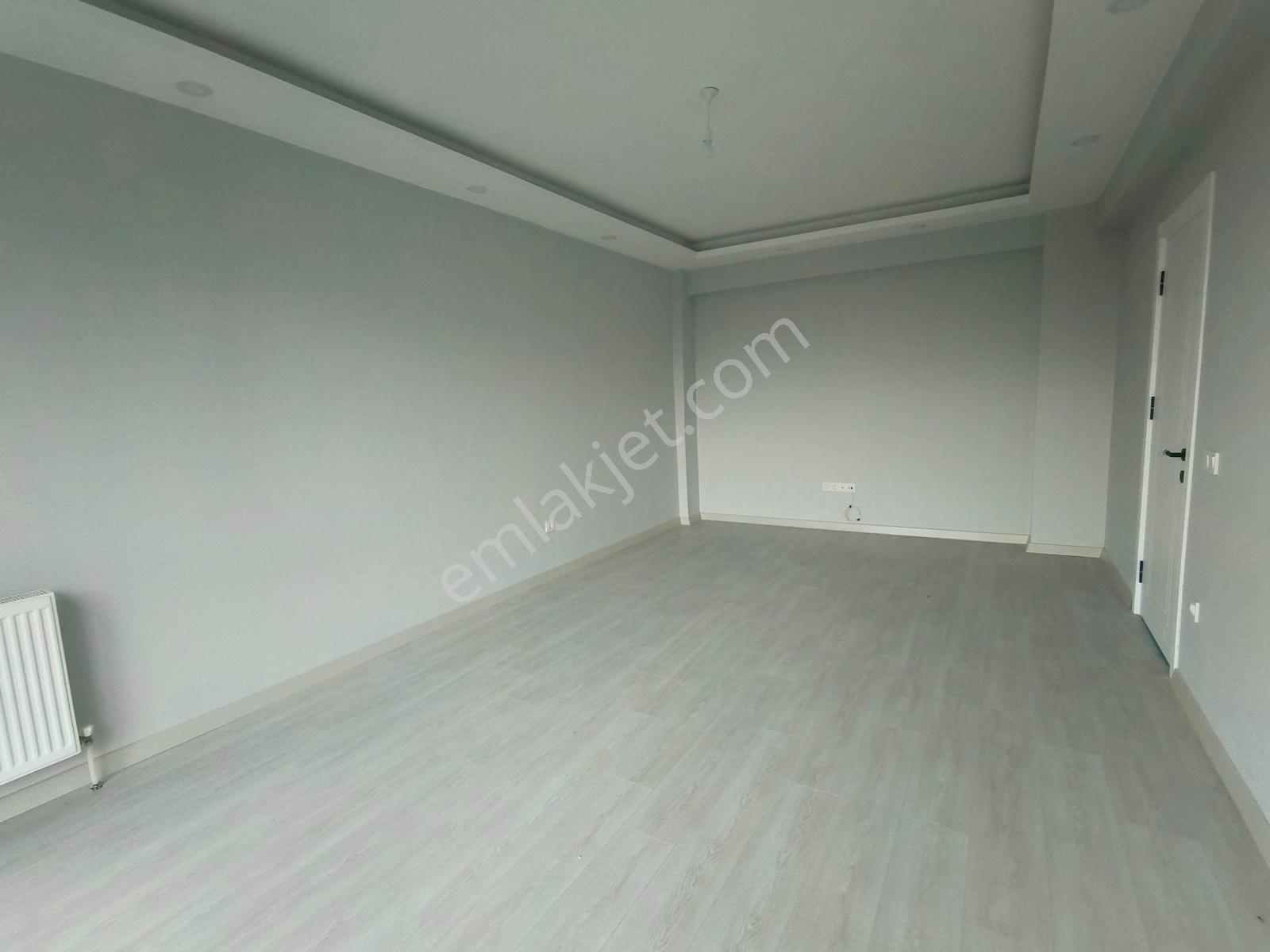 Yeni Mahallede Sıfır İskanlı Ebeveyn Banyolu Satılık 2+1 Daire - Görsel 18