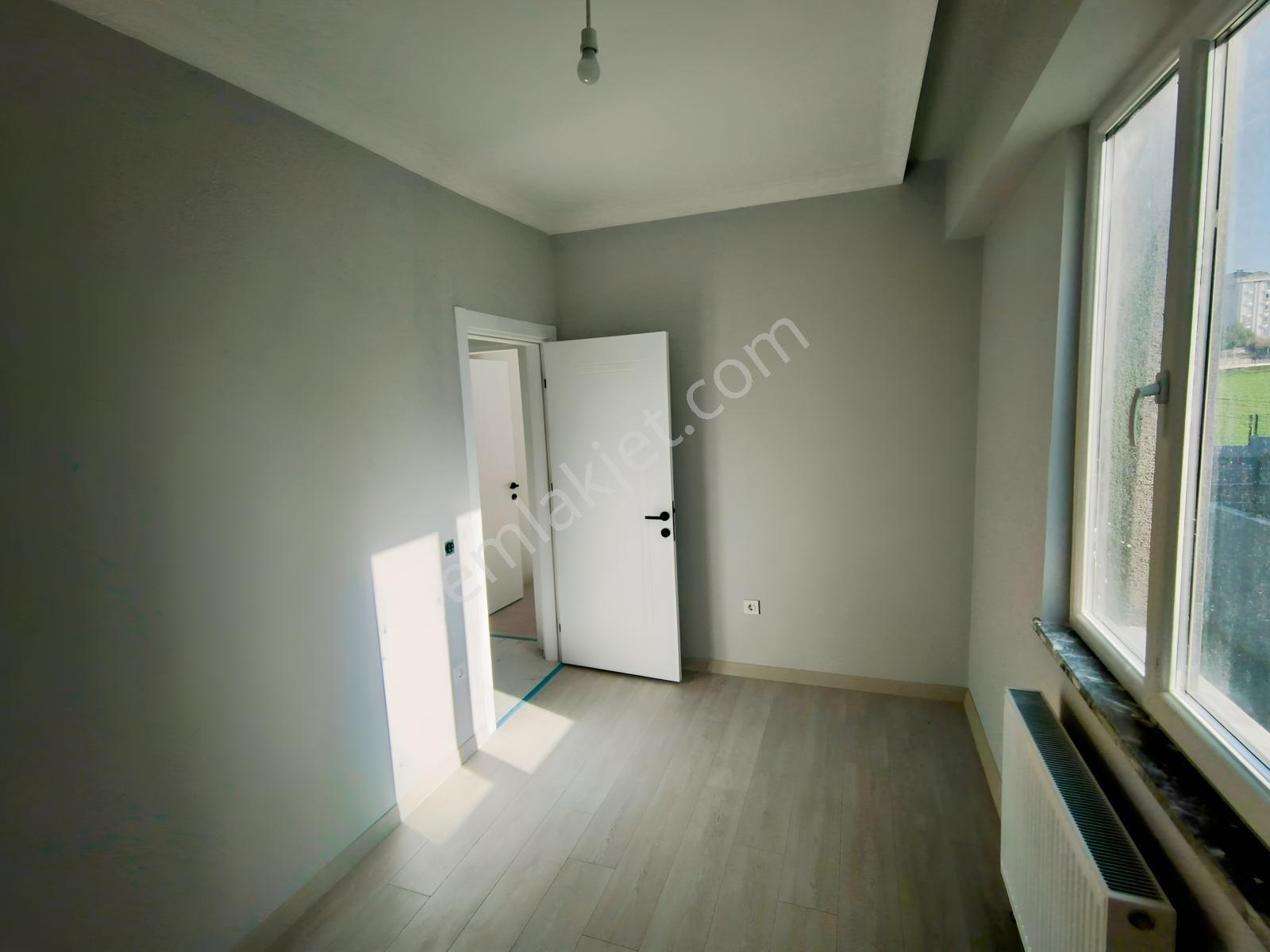 Yeni Mahallede Sıfır İskanlı Ebeveyn Banyolu Satılık 2+1 Daire - Görsel 14
