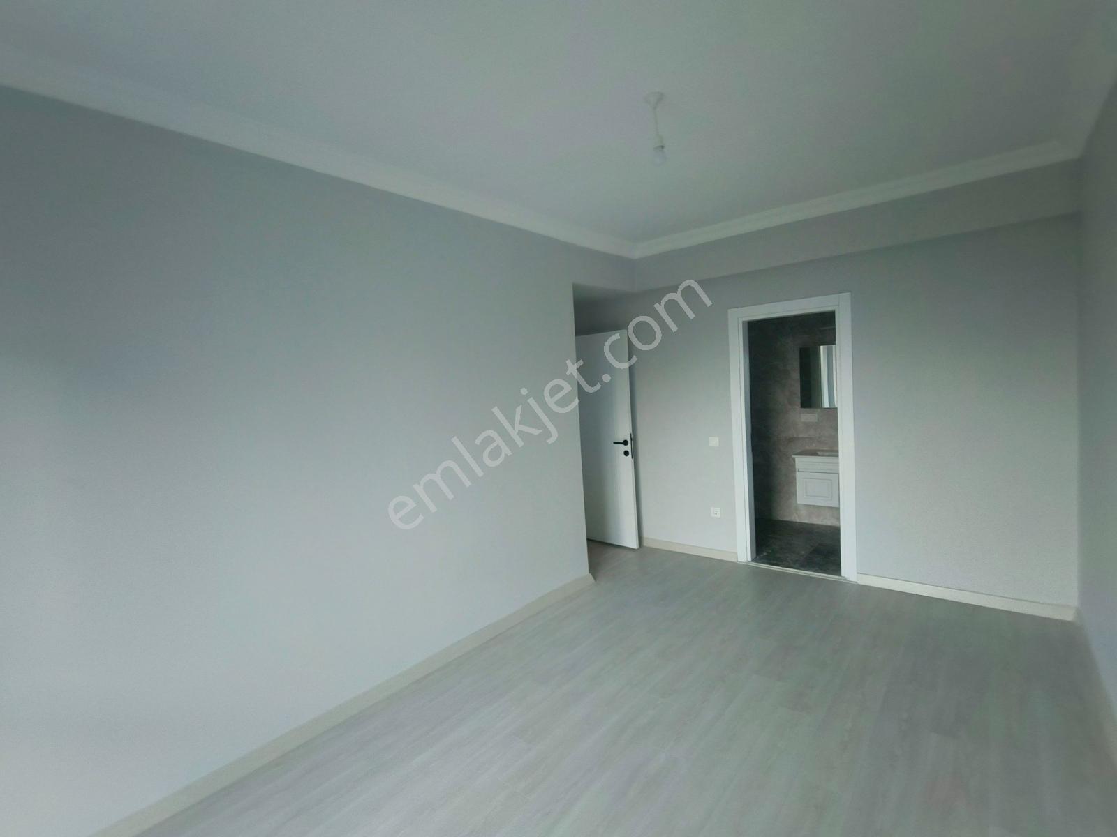 Yeni Mahallede Sıfır İskanlı Ebeveyn Banyolu Satılık 2+1 Daire - Görsel 8
