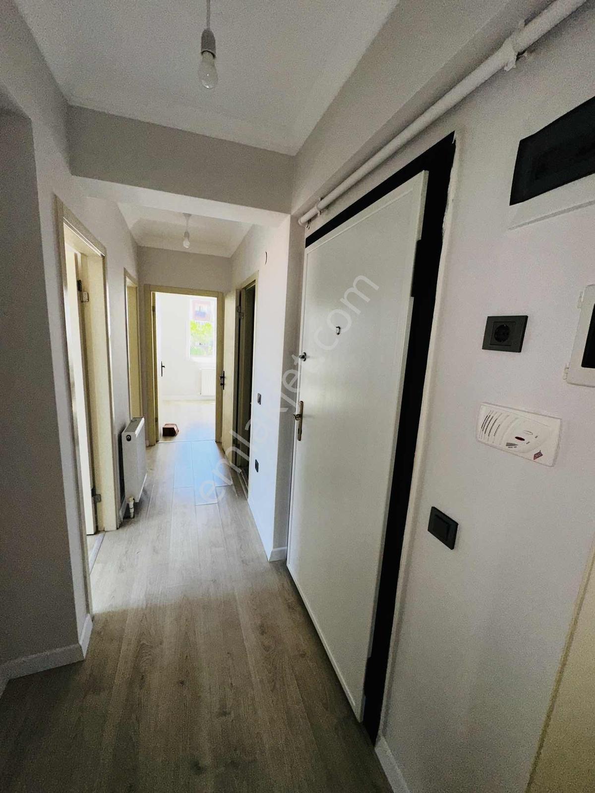 Merkez Tuna Satılık 2+1 Daire Ara Kat Balkon Ön Cephe - Görsel 14