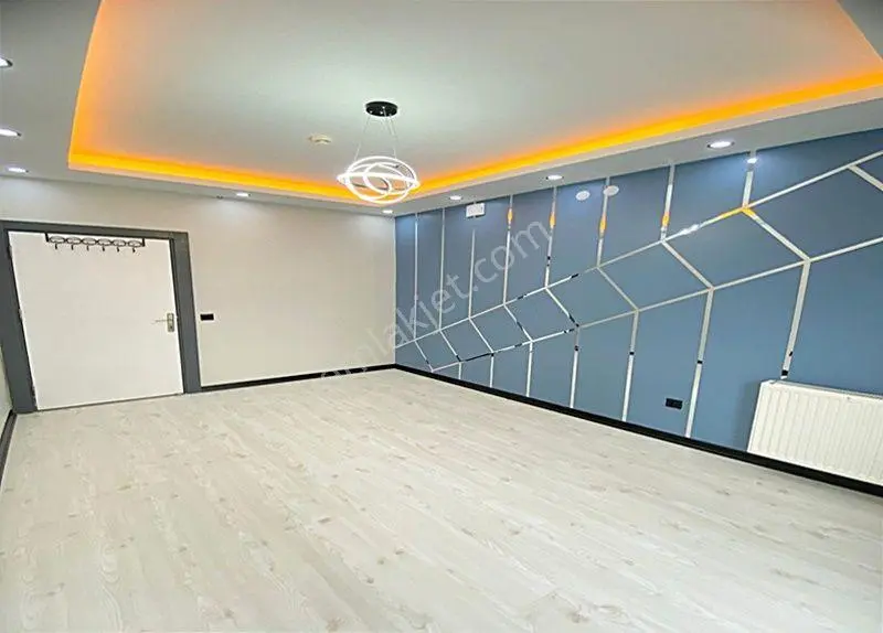 Ultra Lüx Site İçinde Yüksek Kira Garantili Satılık 3+1 Balkonlu - Görsel 19